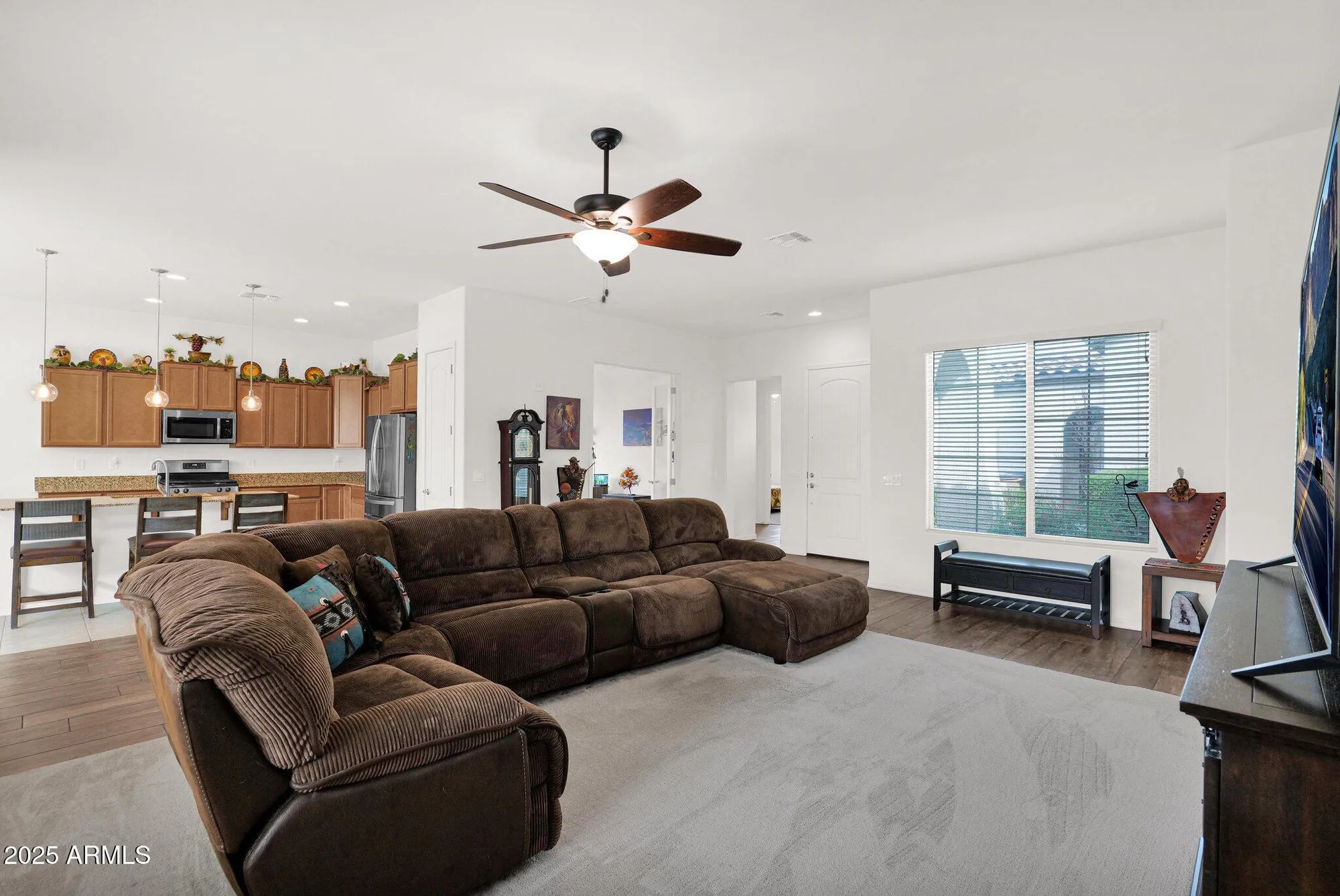 Property Slideshow image 9 of 46 | 18059 w tanglewood dr, Goodyear, AZ, 85338