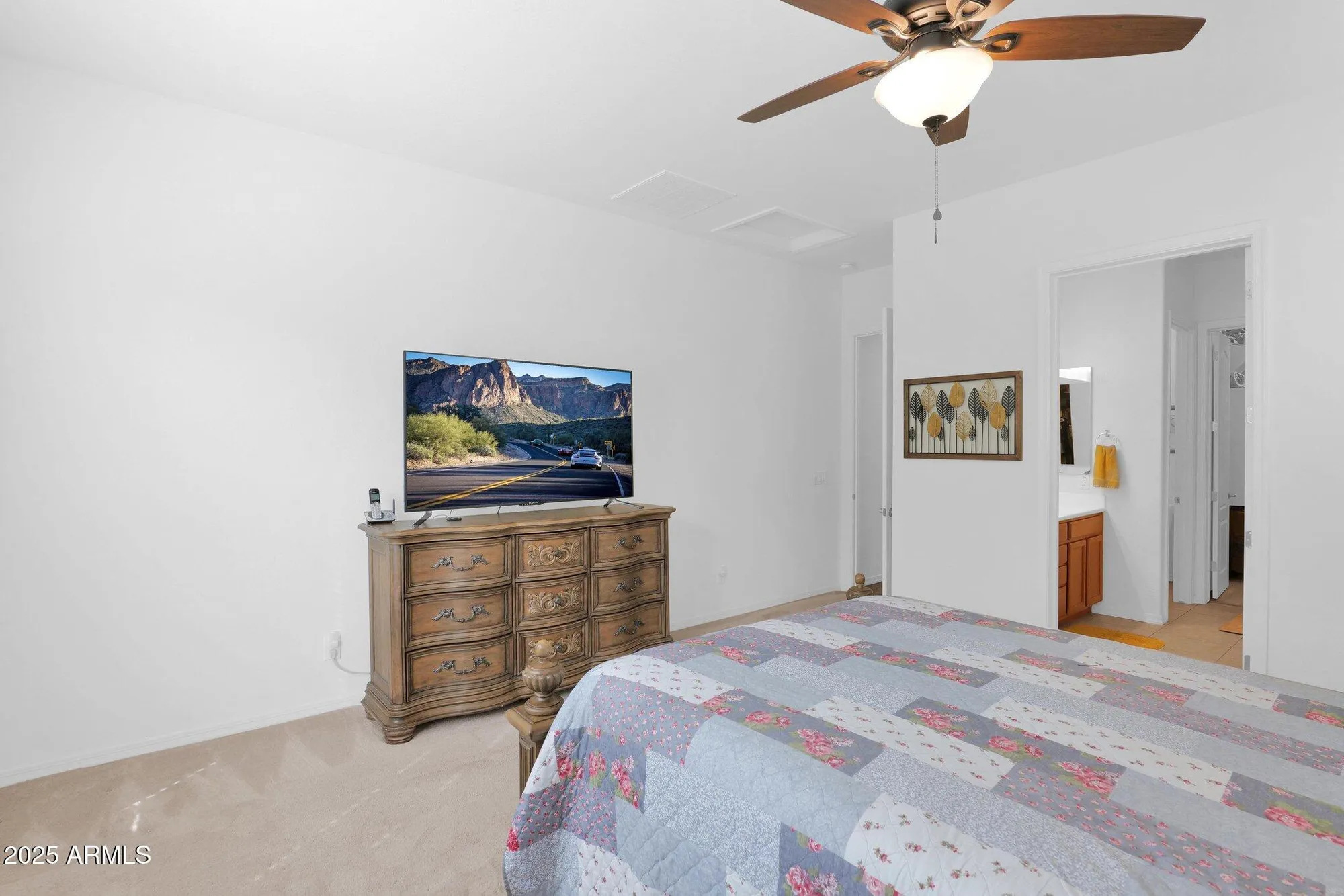 Property Slideshow image 17 of 46 | 18059 w tanglewood dr, Goodyear, AZ, 85338