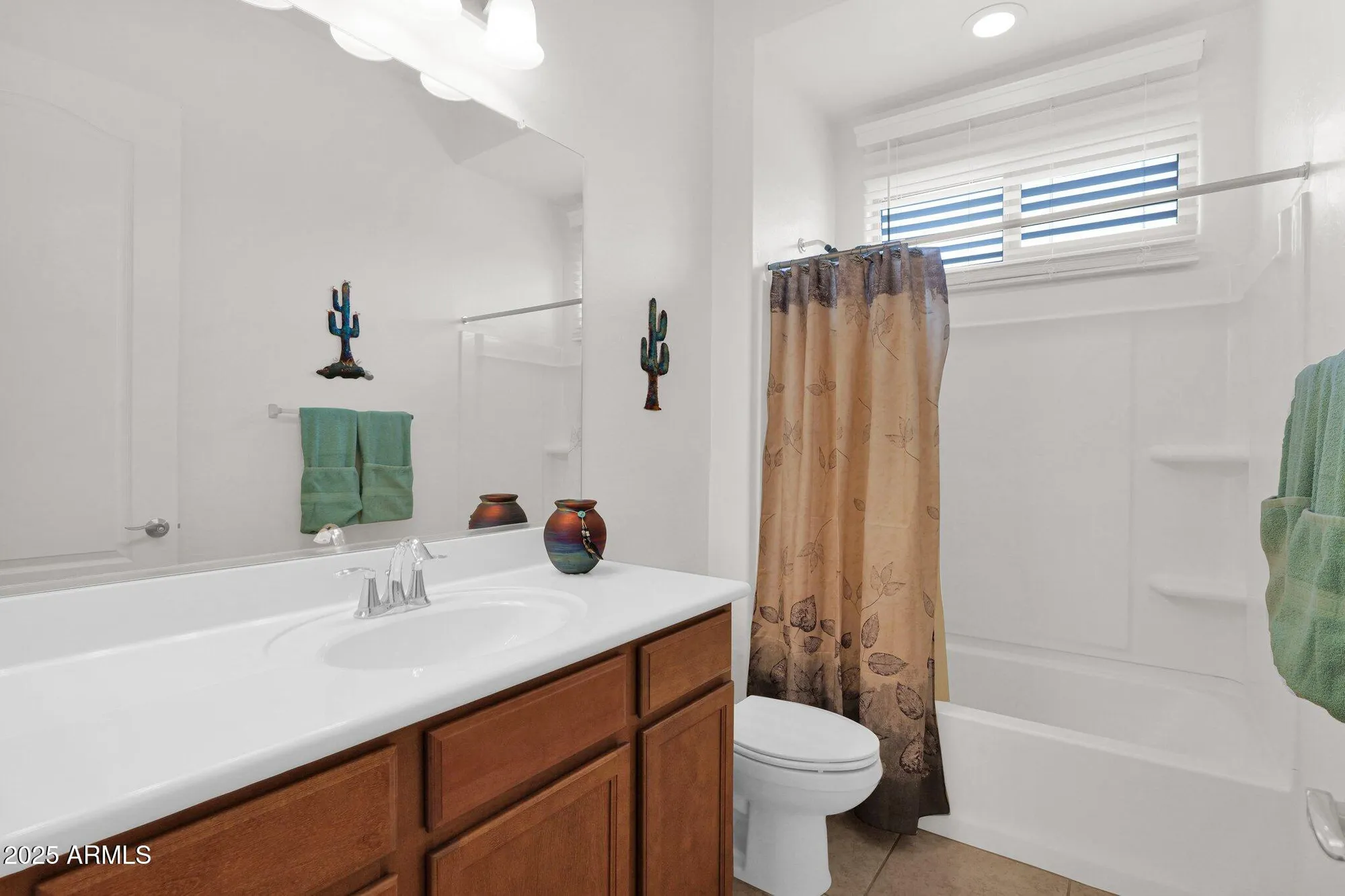 Property Slideshow image 21 of 46 | 18059 w tanglewood dr, Goodyear, AZ, 85338