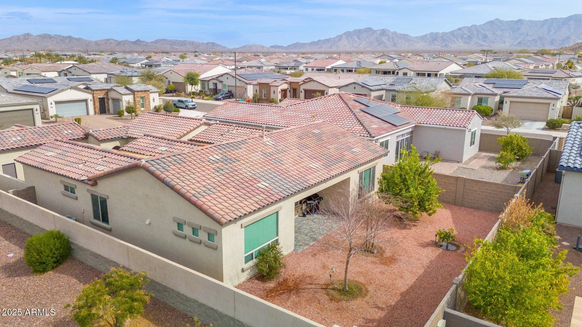 Property Slideshow image 26 of 46 | 18059 w tanglewood dr, Goodyear, AZ, 85338