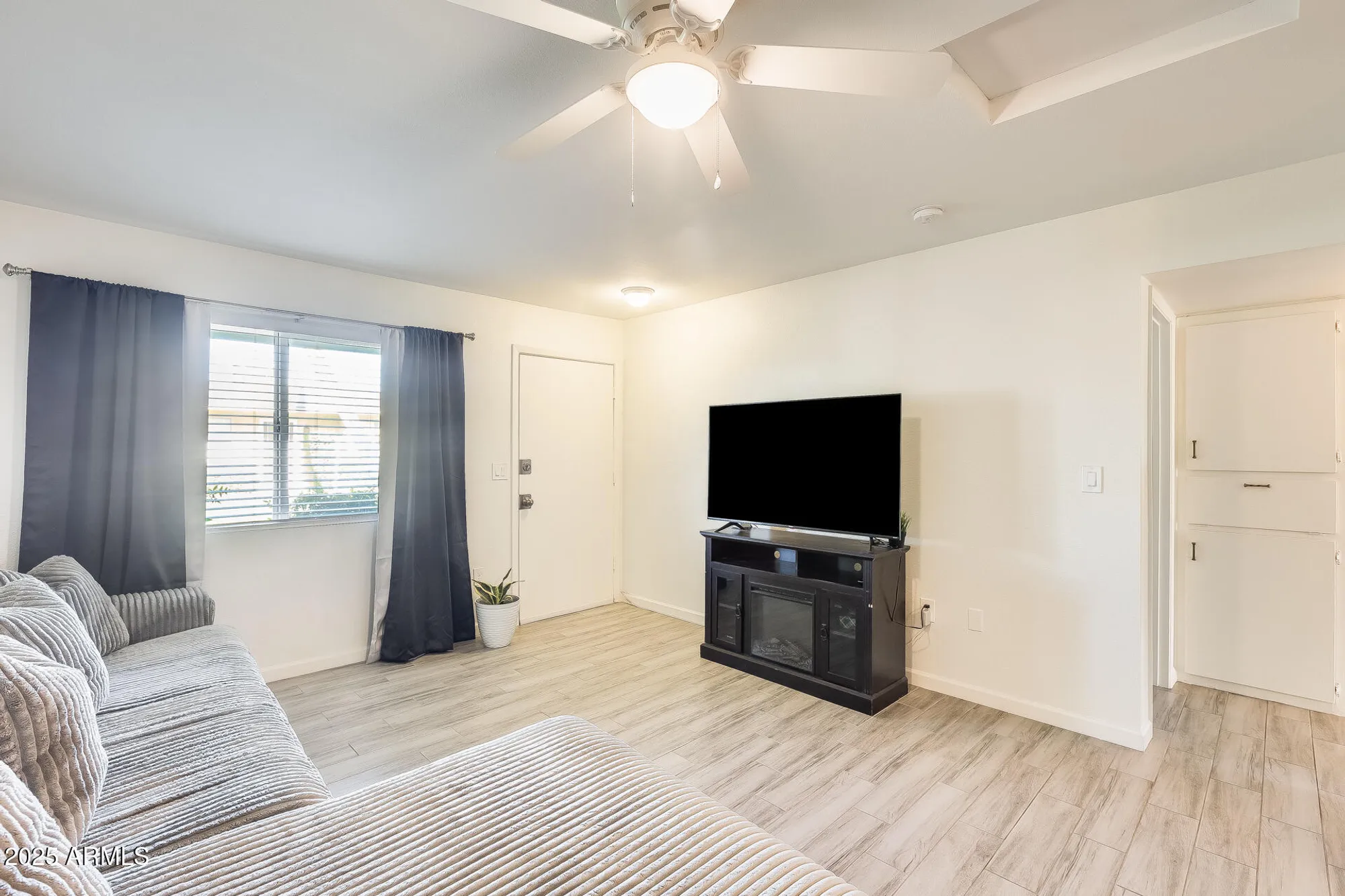 Property Slideshow image 12 of 47 | 10909 w santa fe dr, Sun City, AZ, 85351