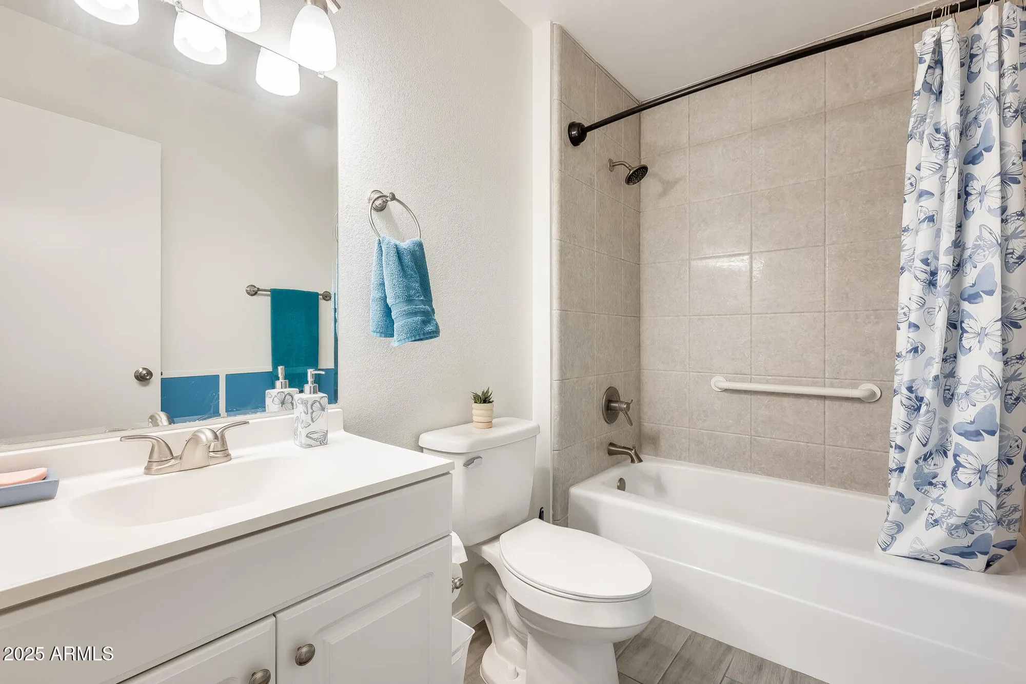 Property Slideshow image 19 of 47 | 10909 w santa fe dr, Sun City, AZ, 85351