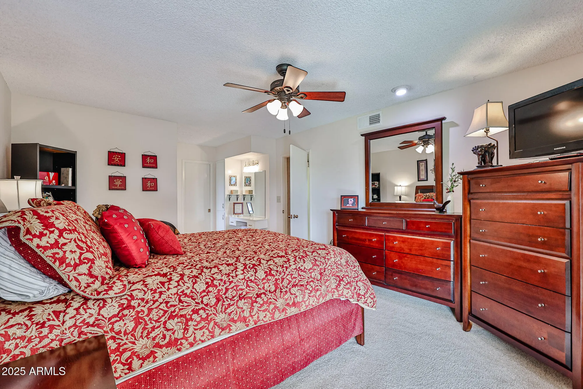 Property Slideshow image 19 of 31 | 13410 n cedar dr, Sun City, AZ, 85351