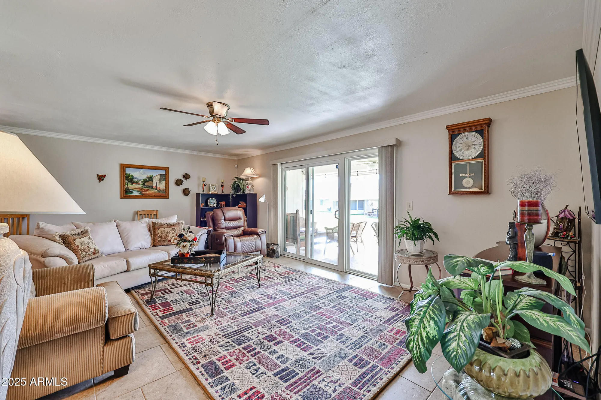 Property Slideshow image 9 of 31 | 13410 n cedar dr, Sun City, AZ, 85351