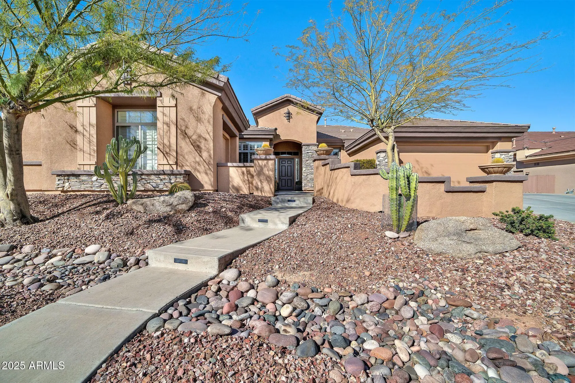 Property Slideshow image 6 of 54 | 1320 w whitman dr, Anthem, AZ, 85086