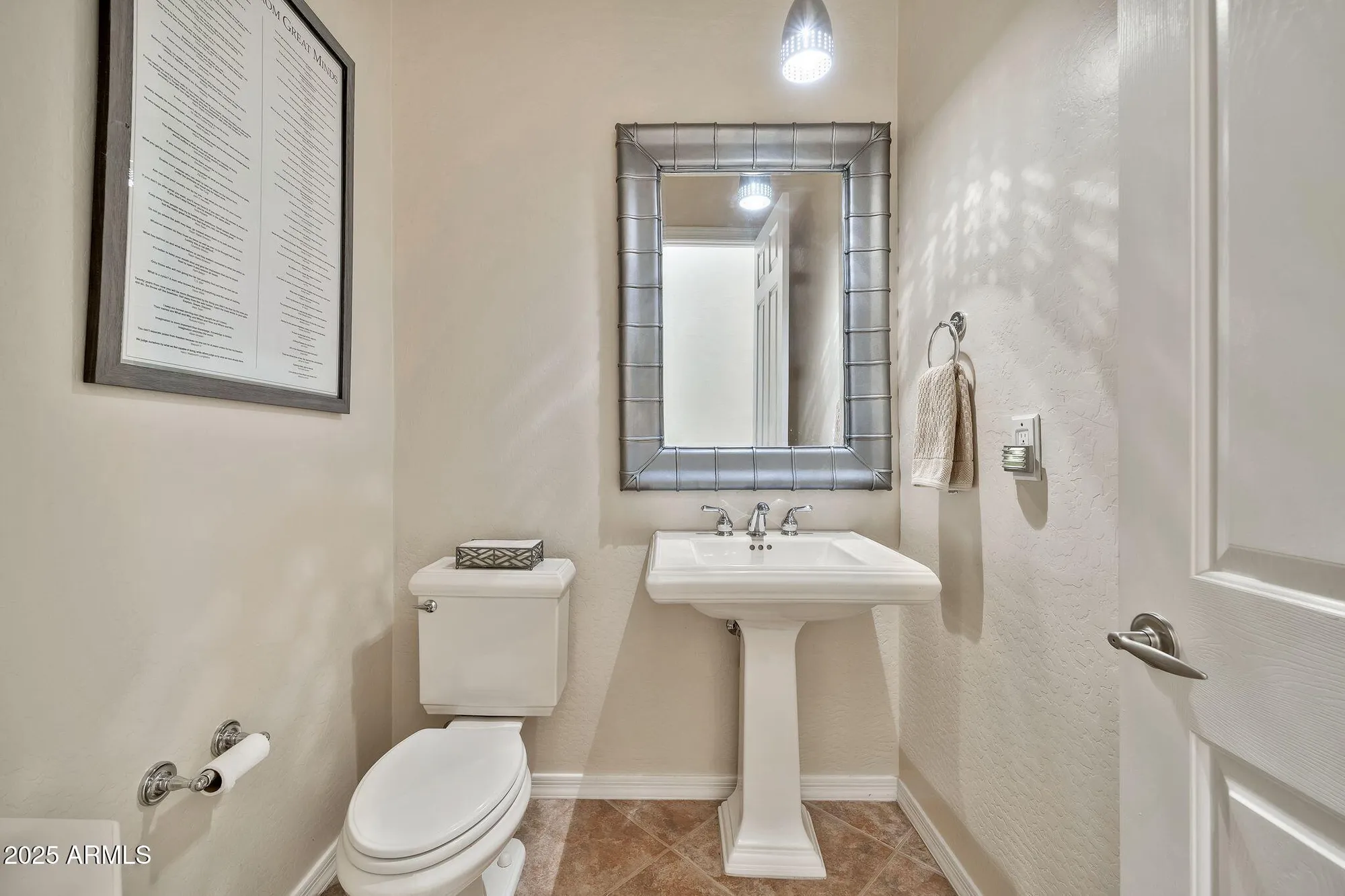 Property Slideshow image 33 of 54 | 1320 w whitman dr, Anthem, AZ, 85086