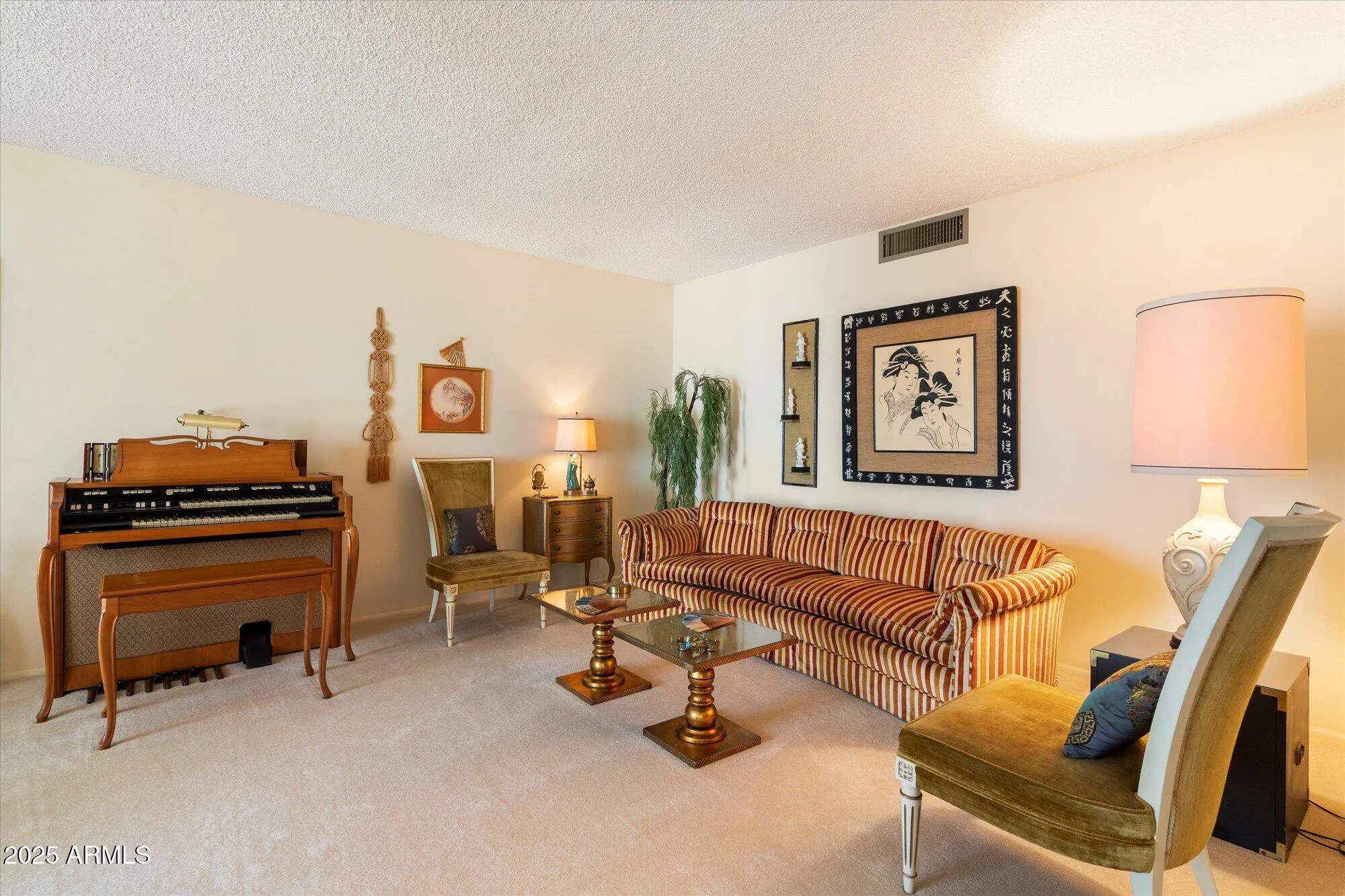 Property Slideshow image 9 of 28 | 13640 n del webb blvd, Sun City, AZ, 85351