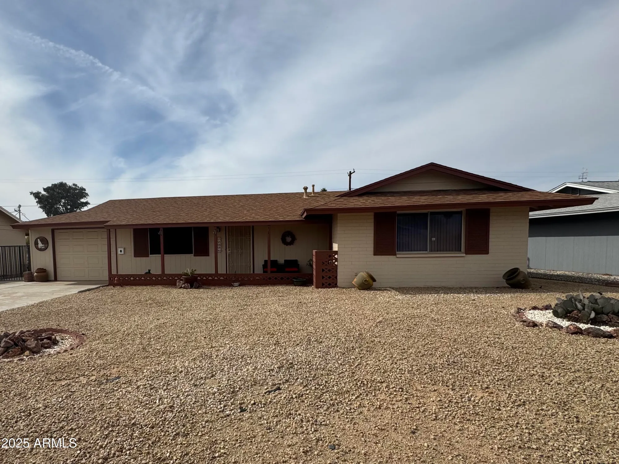 Property Slideshow image 2 of 42 | 12236 n pebble beach dr, Sun City, AZ, 85351