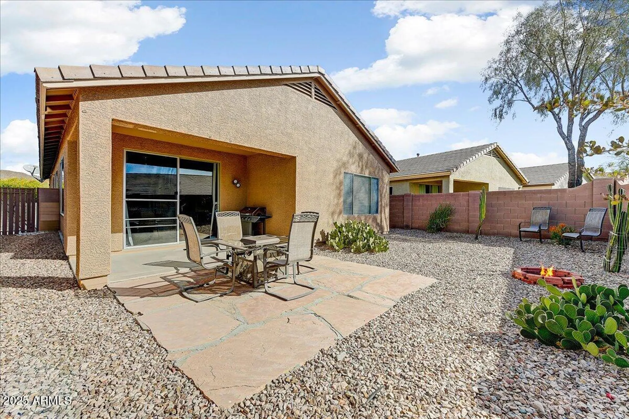 Property Slideshow image 19 of 25 | 1635 w owens way, Anthem, AZ, 85086
