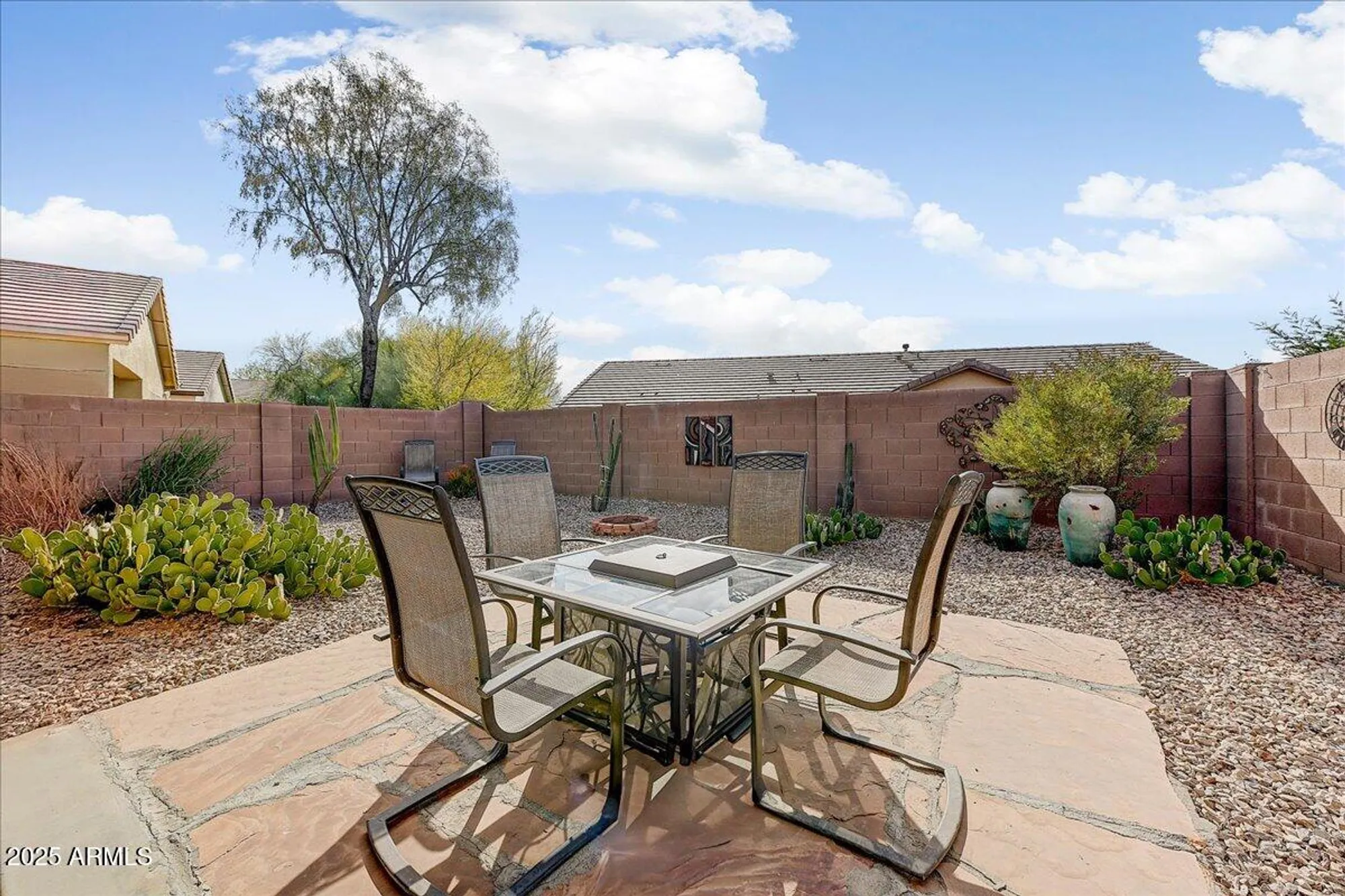 Property Slideshow image 18 of 25 | 1635 w owens way, Anthem, AZ, 85086