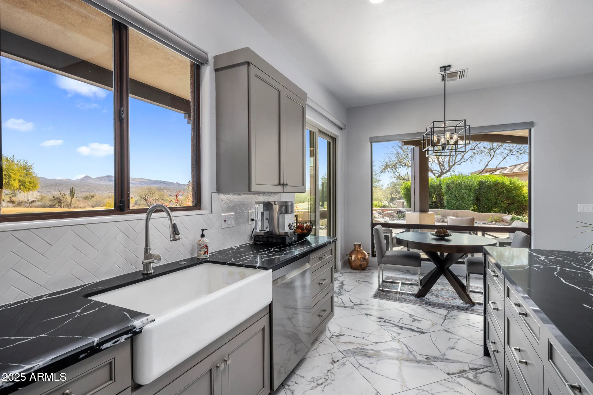 Property Slideshow image 10 of 43 | 19131 e tonto verde dr, Rio Verde, AZ, 85263