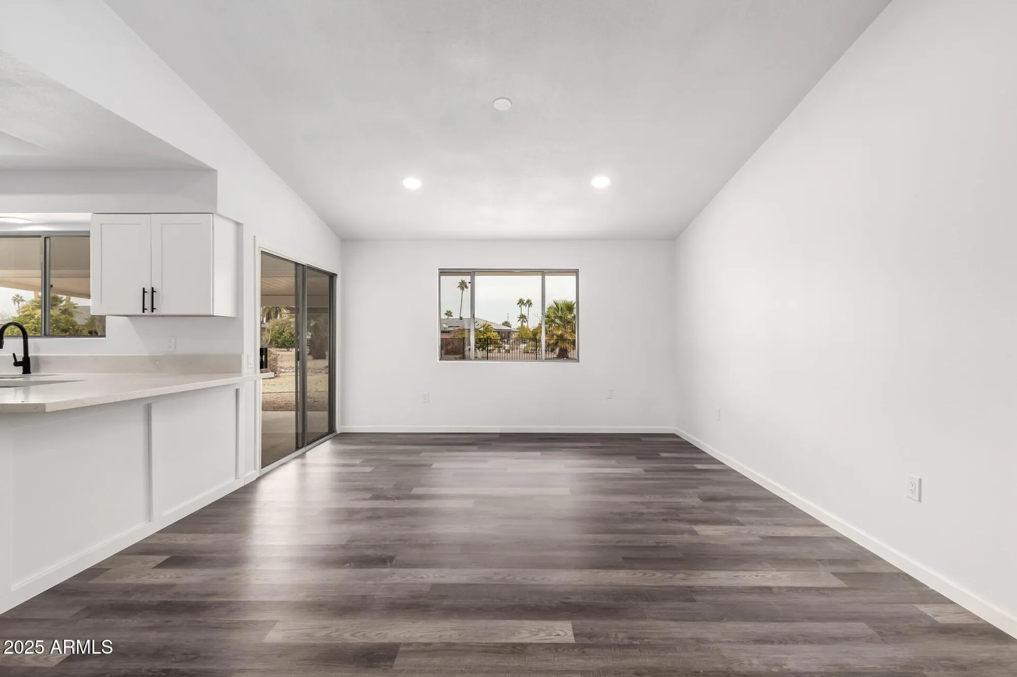 Property Slideshow image 11 of 43 | 13110 w blue bonnet dr, Sun City West, AZ, 85375