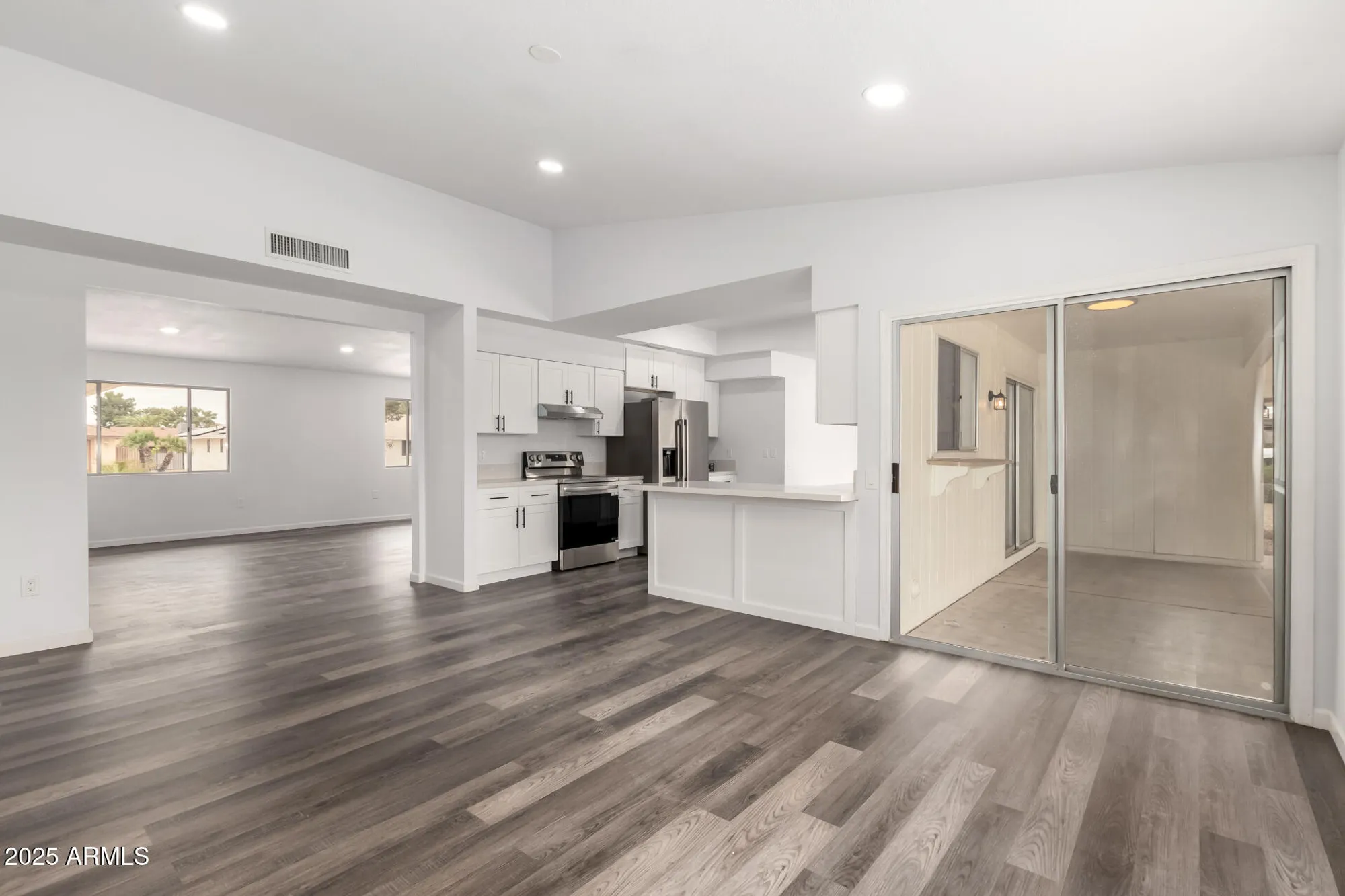 Property Slideshow image 12 of 43 | 13110 w blue bonnet dr, Sun City West, AZ, 85375