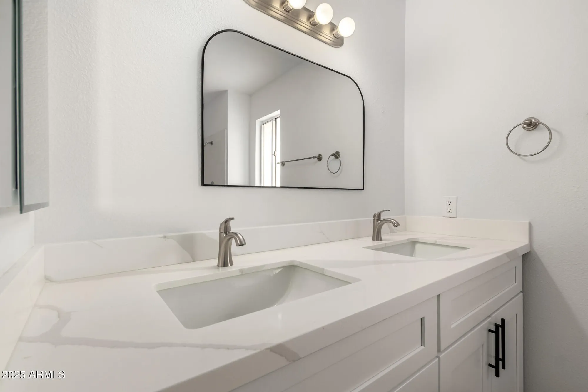 Property Slideshow image 19 of 43 | 13110 w blue bonnet dr, Sun City West, AZ, 85375