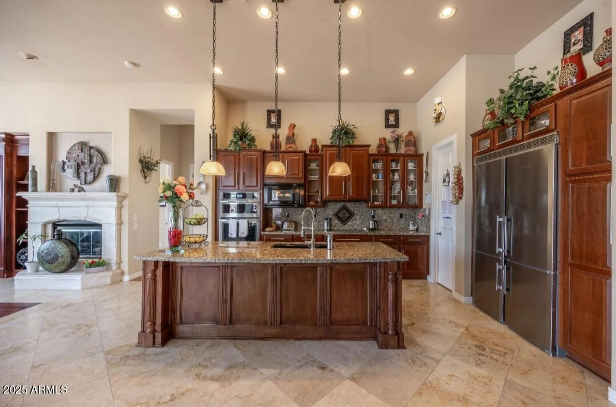 Property Slideshow image 5 of 28 | 41607 n club pointe dr, Phoenix, AZ, 85086