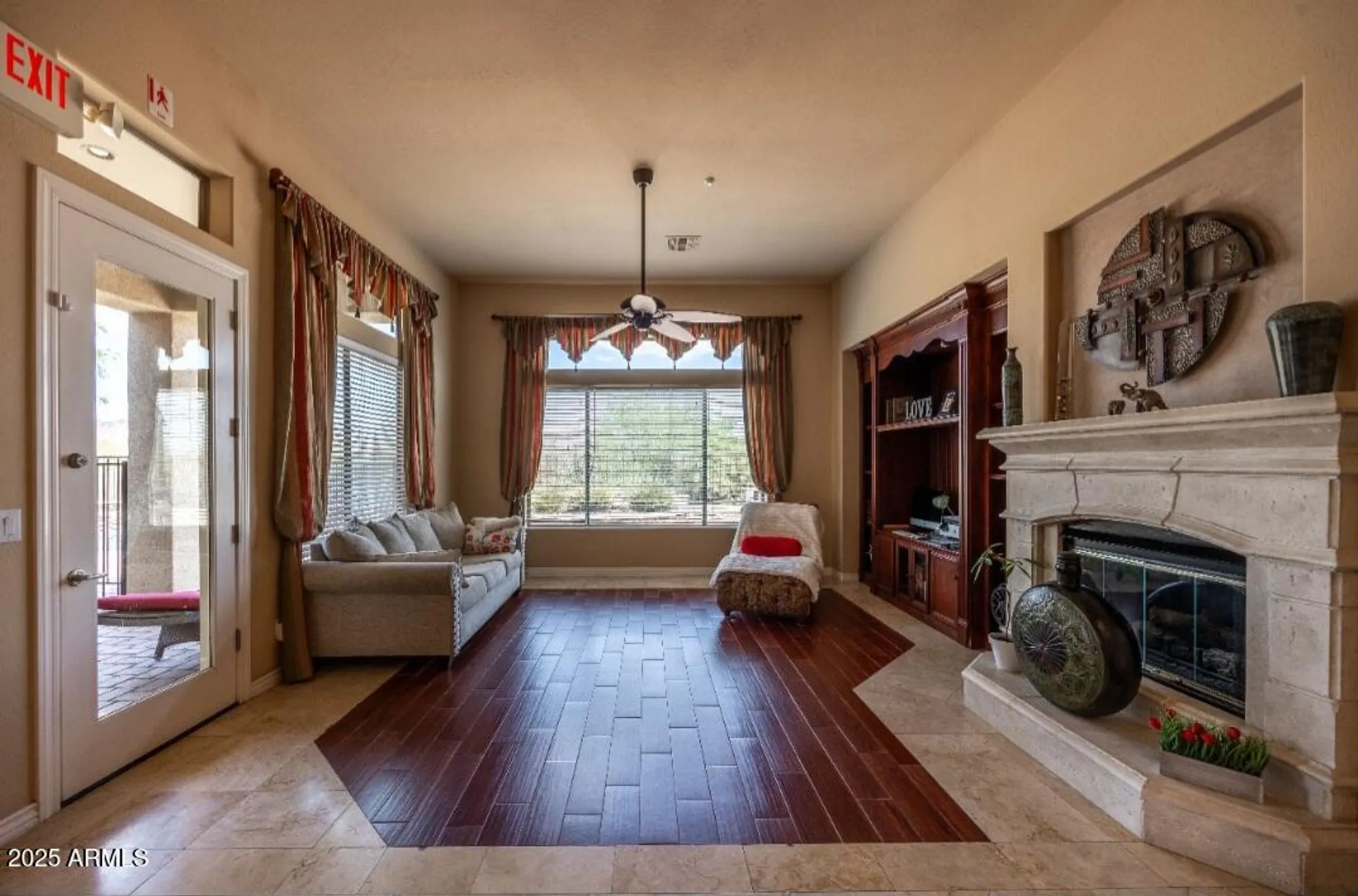 Property Slideshow image 10 of 28 | 41607 n club pointe dr, Phoenix, AZ, 85086