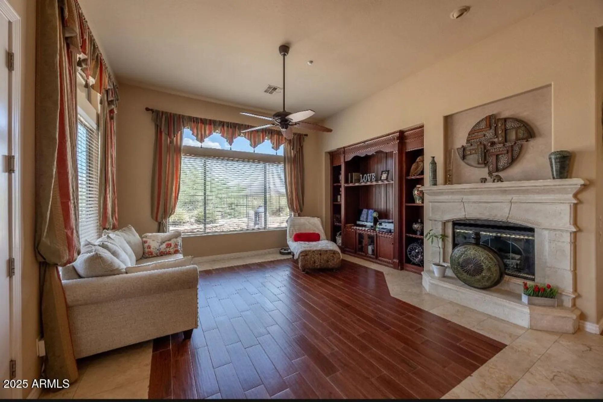 Property Slideshow image 11 of 28 | 41607 n club pointe dr, Phoenix, AZ, 85086