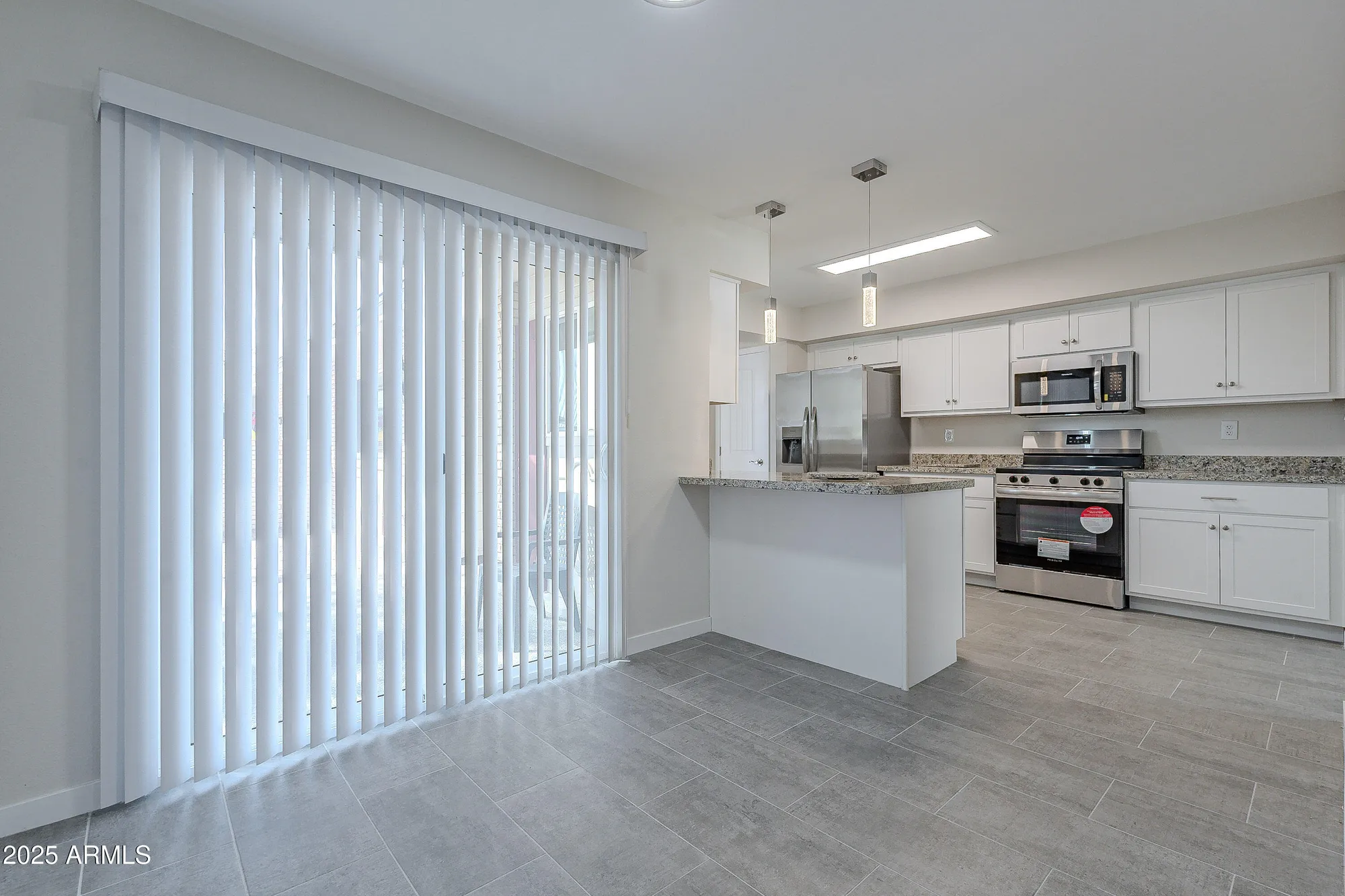 Property Slideshow image 14 of 40 | 14006 n tumblebrook way, Sun City, AZ, 85351