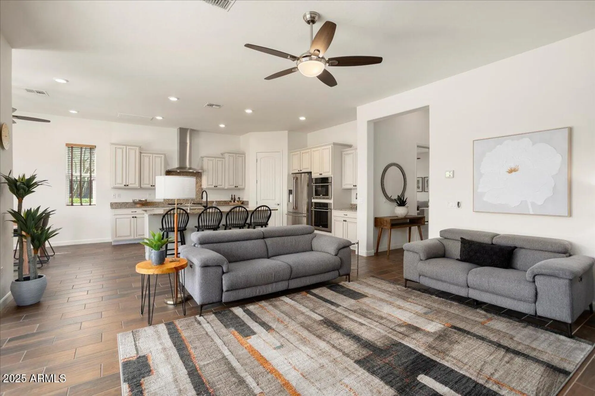 Property Slideshow image 12 of 51 | 4683 n 206th ln, Buckeye, AZ, 85396