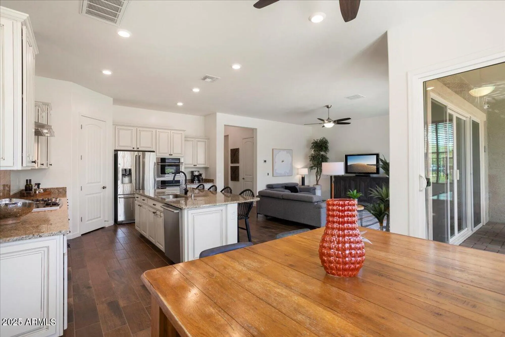 Property Slideshow image 21 of 51 | 4683 n 206th ln, Buckeye, AZ, 85396