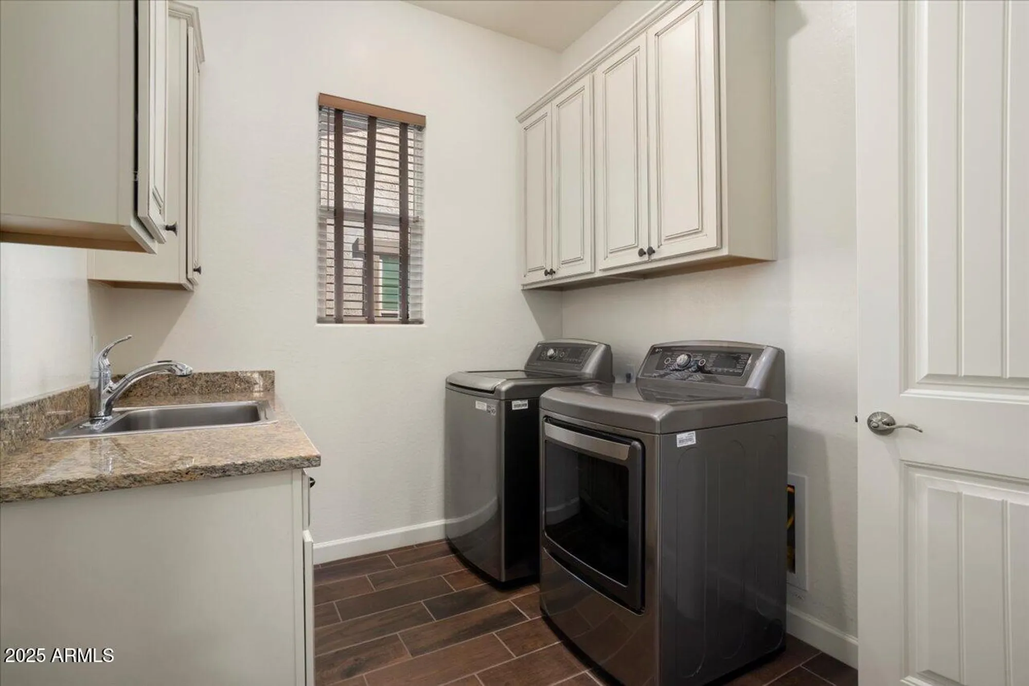 Property Slideshow image 29 of 51 | 4683 n 206th ln, Buckeye, AZ, 85396