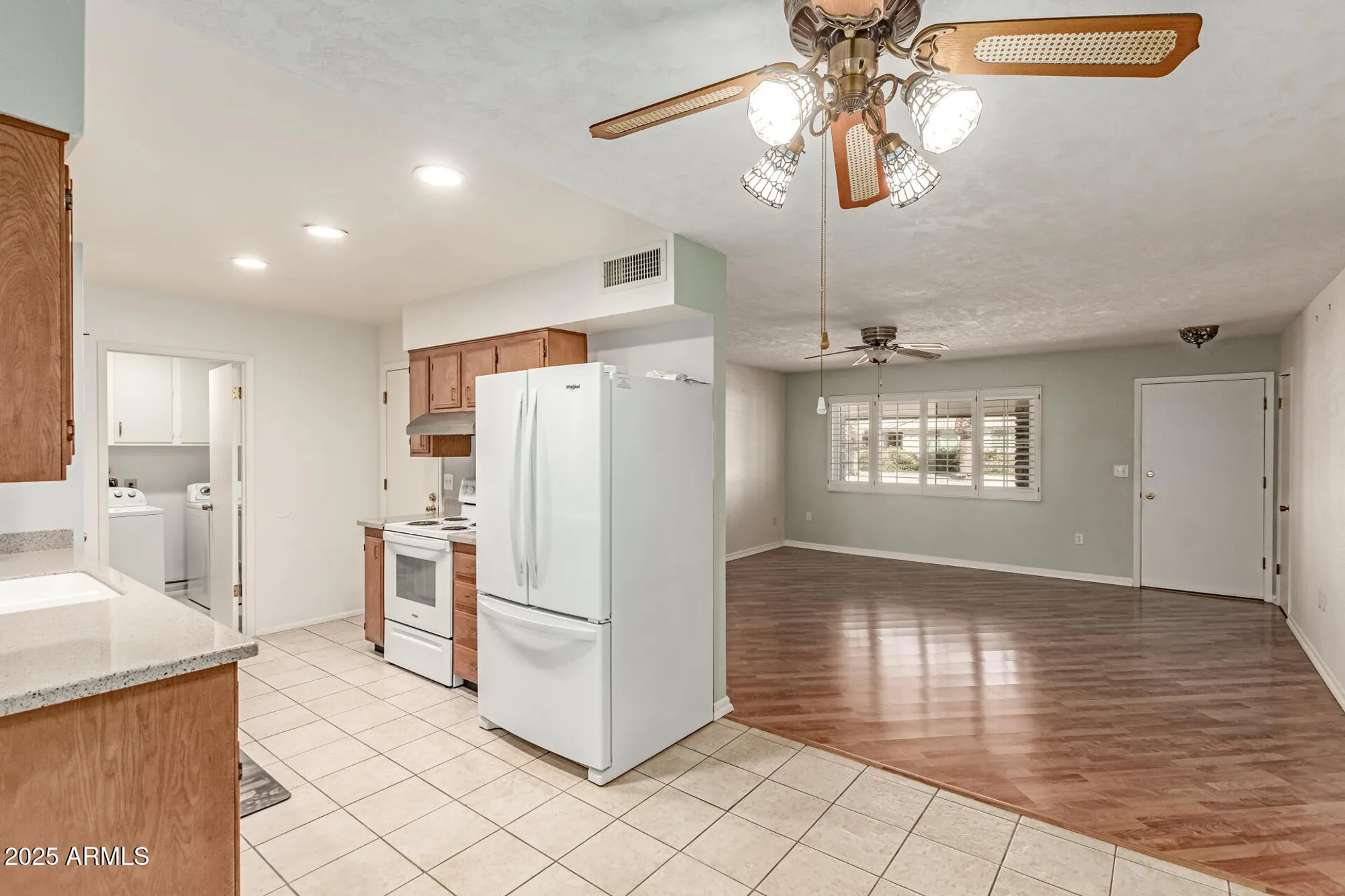 Property Slideshow image 8 of 28 | 10329 w floriade dr, Sun City, AZ, 85351