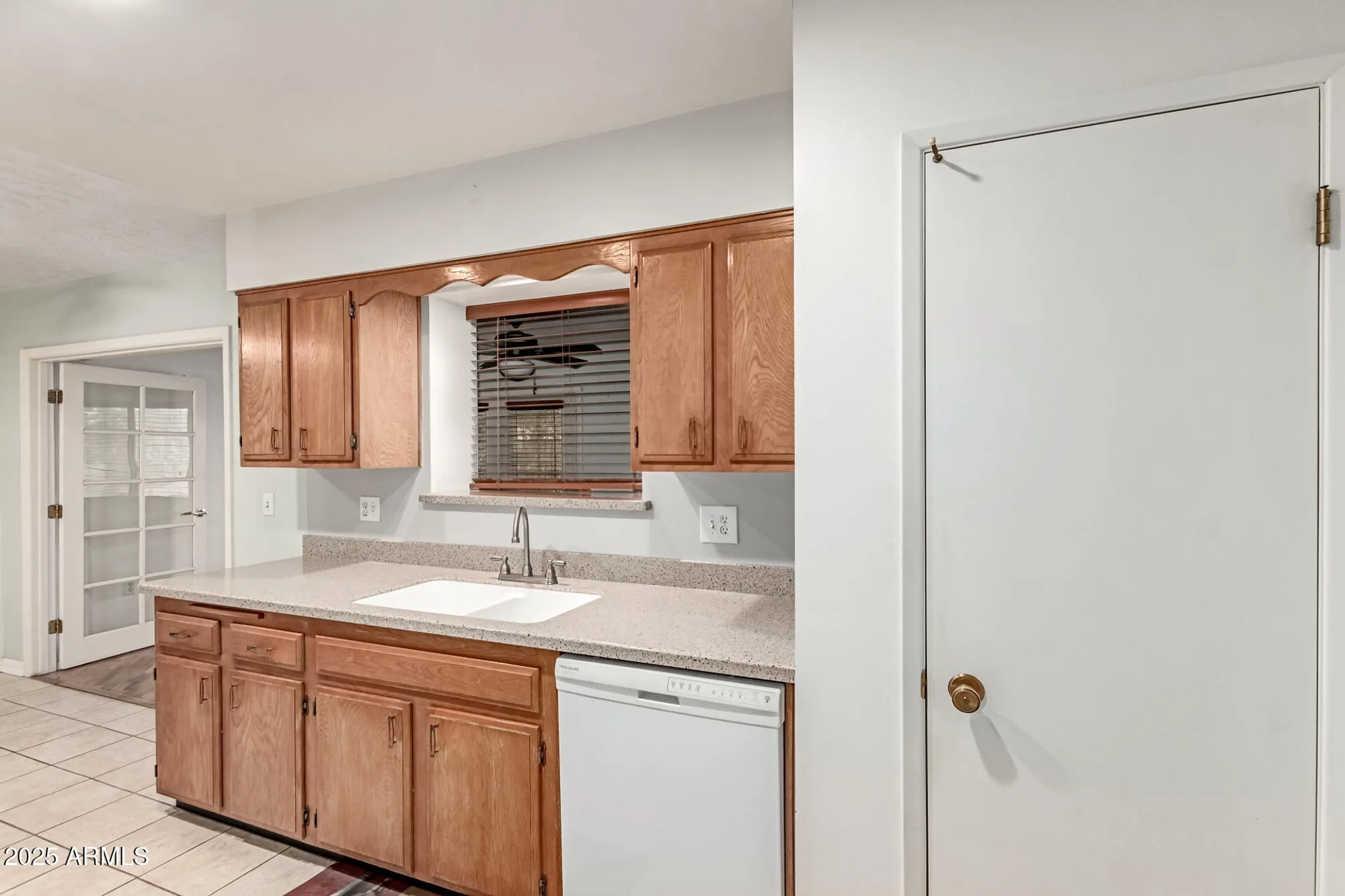 Property Slideshow image 9 of 28 | 10329 w floriade dr, Sun City, AZ, 85351