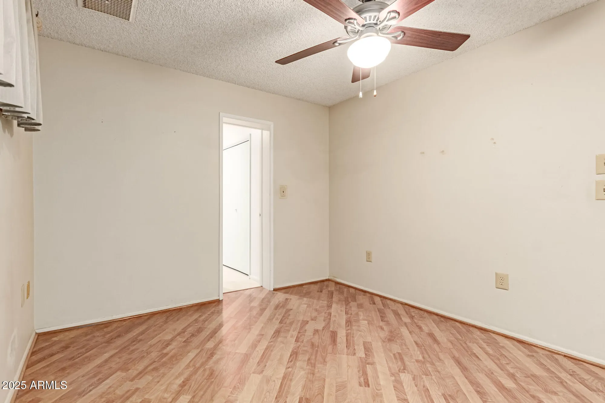 Property Slideshow image 15 of 28 | 10329 w floriade dr, Sun City, AZ, 85351