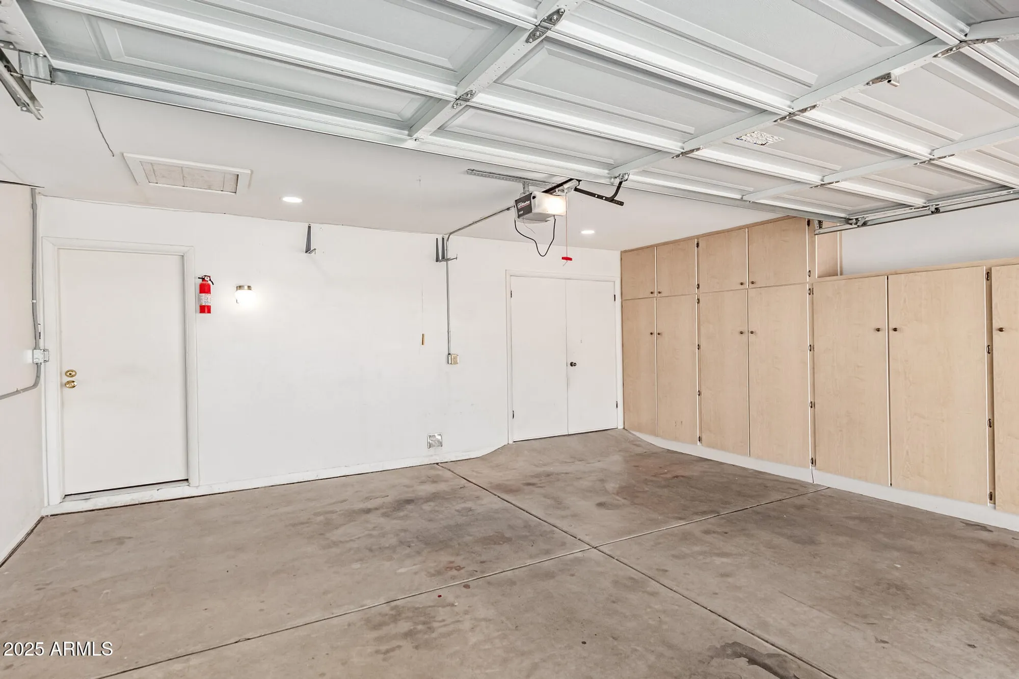 Property Slideshow image 24 of 28 | 10329 w floriade dr, Sun City, AZ, 85351