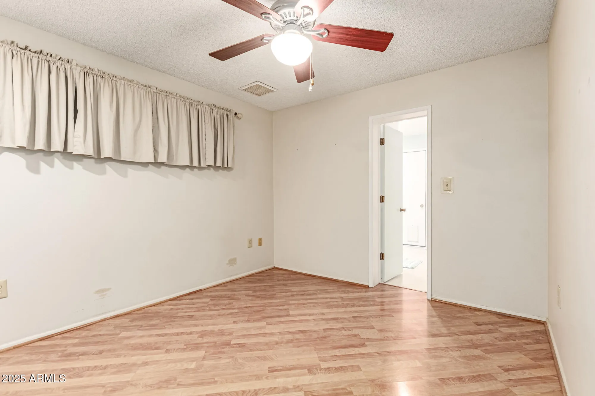 Property Slideshow image 21 of 28 | 10329 w floriade dr, Sun City, AZ, 85351