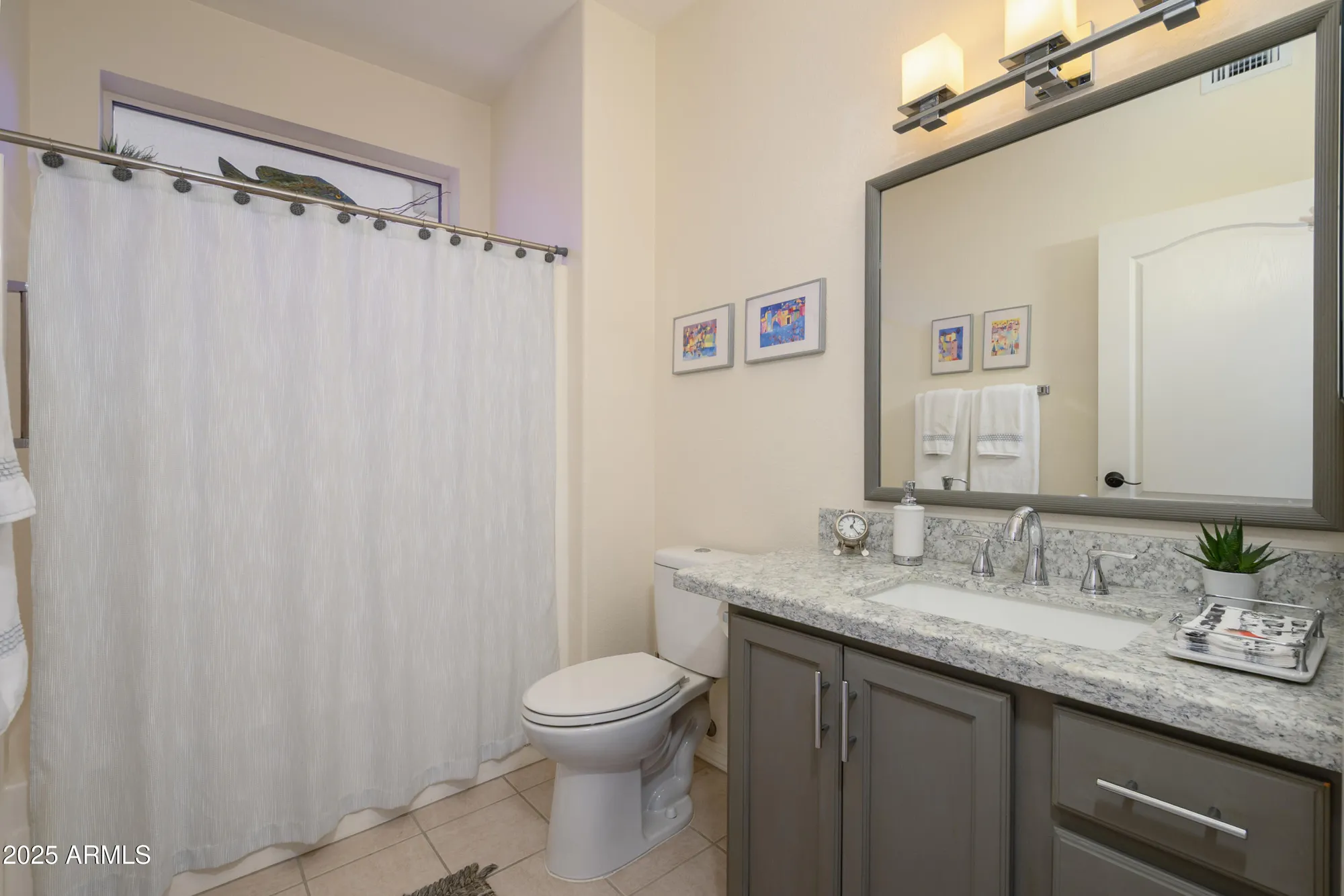 Property Slideshow image 19 of 36 | 16495 w monteverde ln, Surprise, AZ, 85374