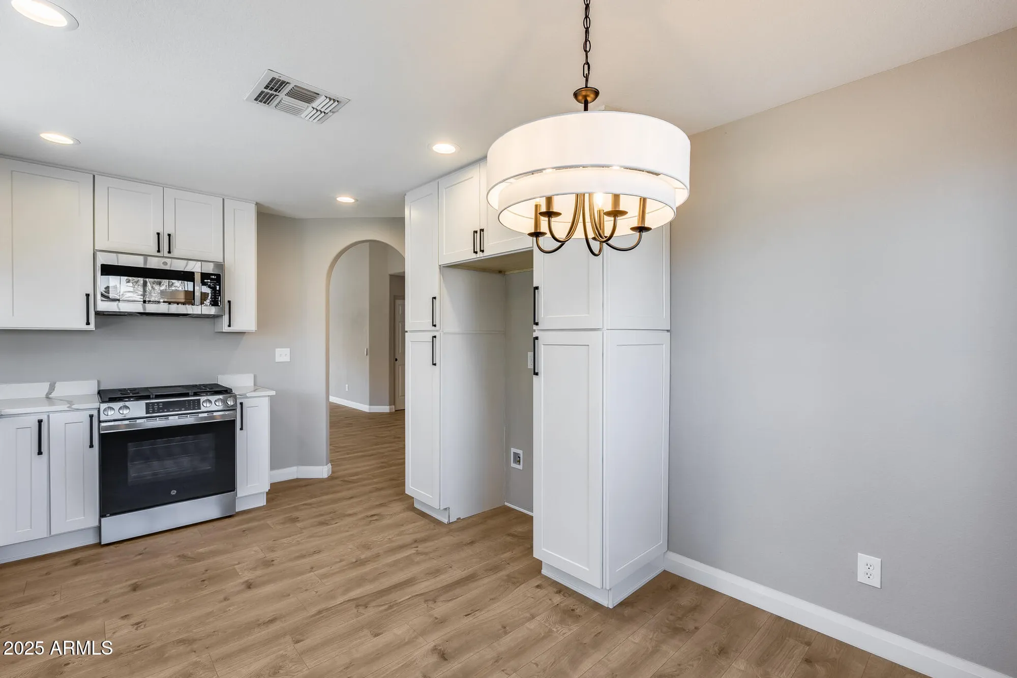 Property Slideshow image 13 of 37 | 9513 e hercules dr, Sun Lakes, AZ, 85248