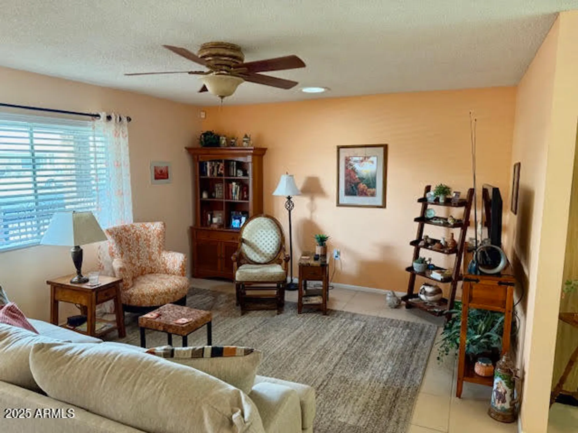 Property Slideshow image 4 of 18 | 10323 w deanne dr, Sun City, AZ, 85351