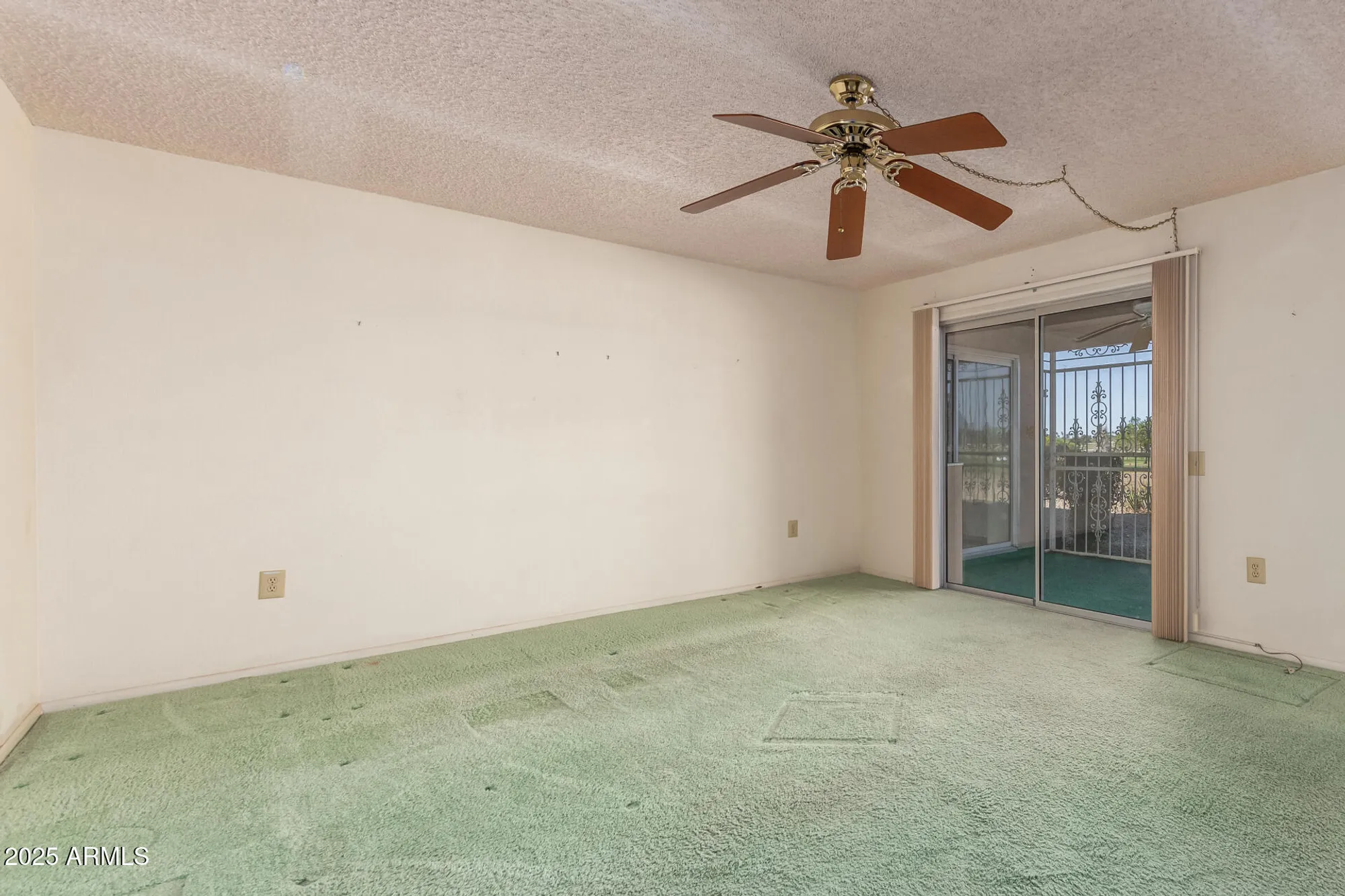 Property Slideshow image 12 of 42 | 19610 n star ridge dr, Sun City West, AZ, 85375