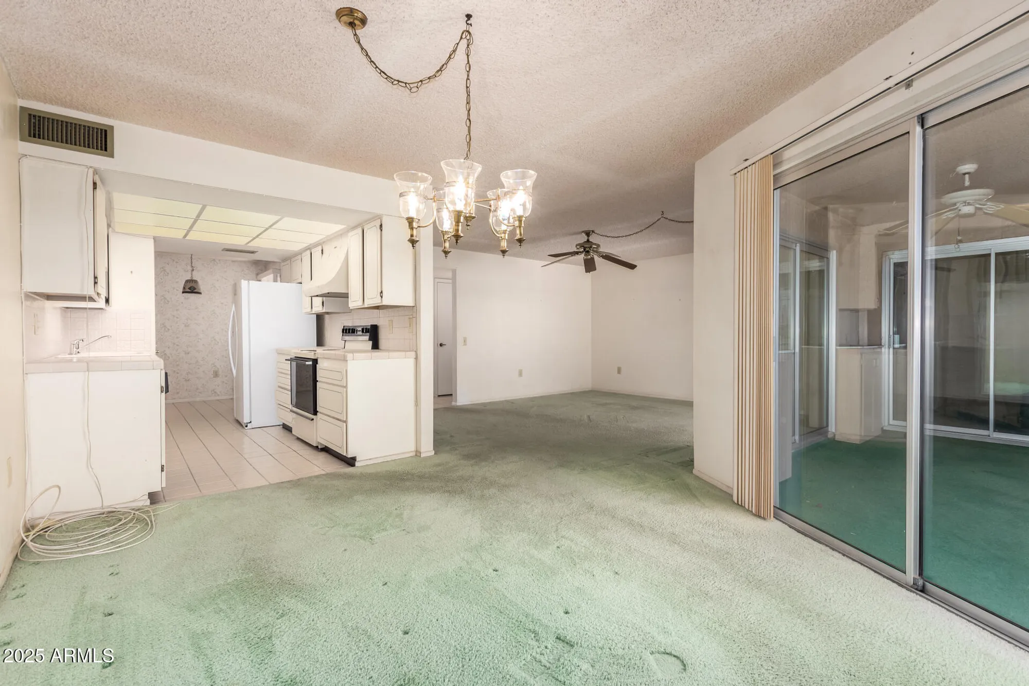 Property Slideshow image 17 of 42 | 19610 n star ridge dr, Sun City West, AZ, 85375