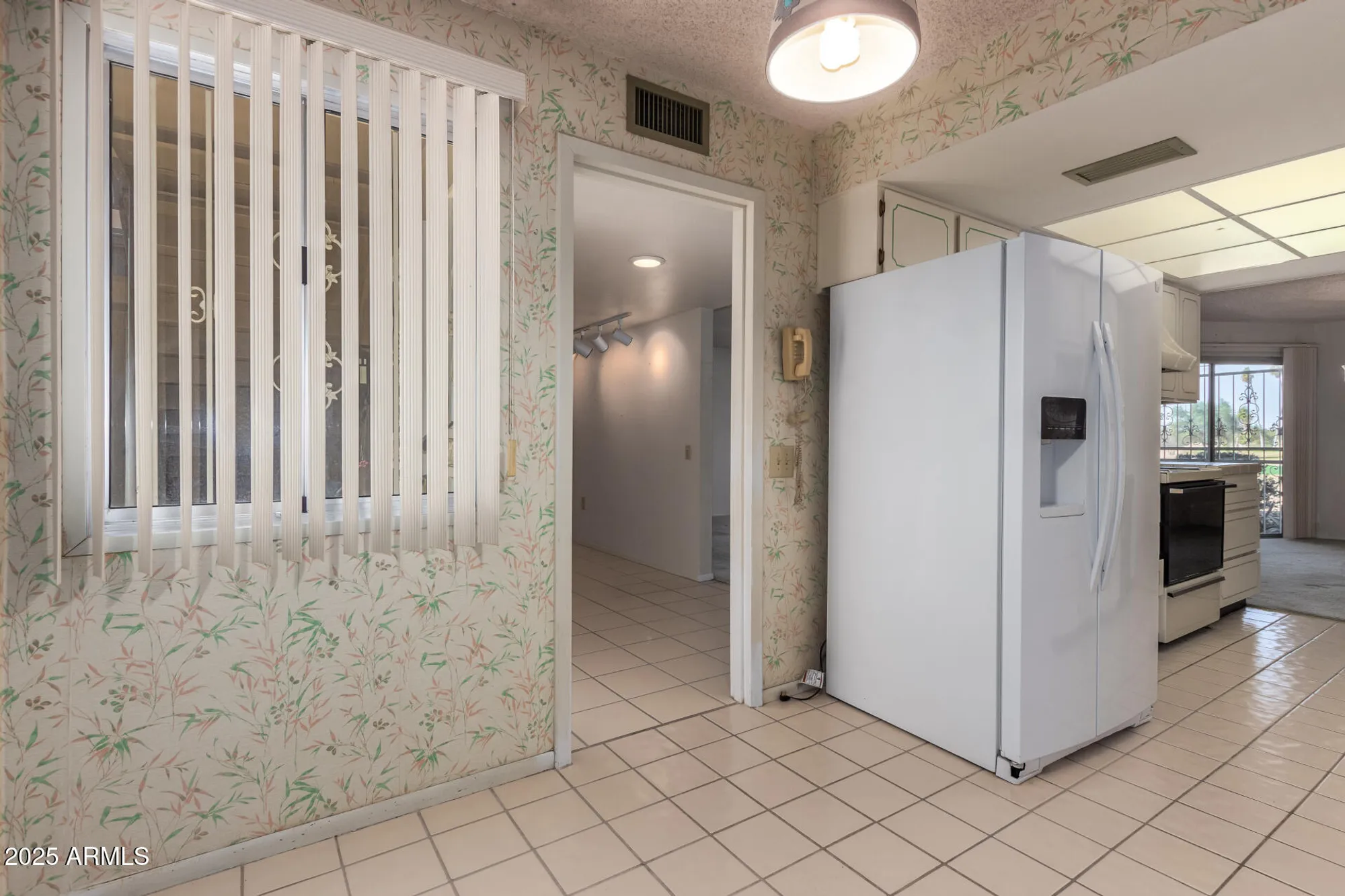 Property Slideshow image 10 of 42 | 19610 n star ridge dr, Sun City West, AZ, 85375