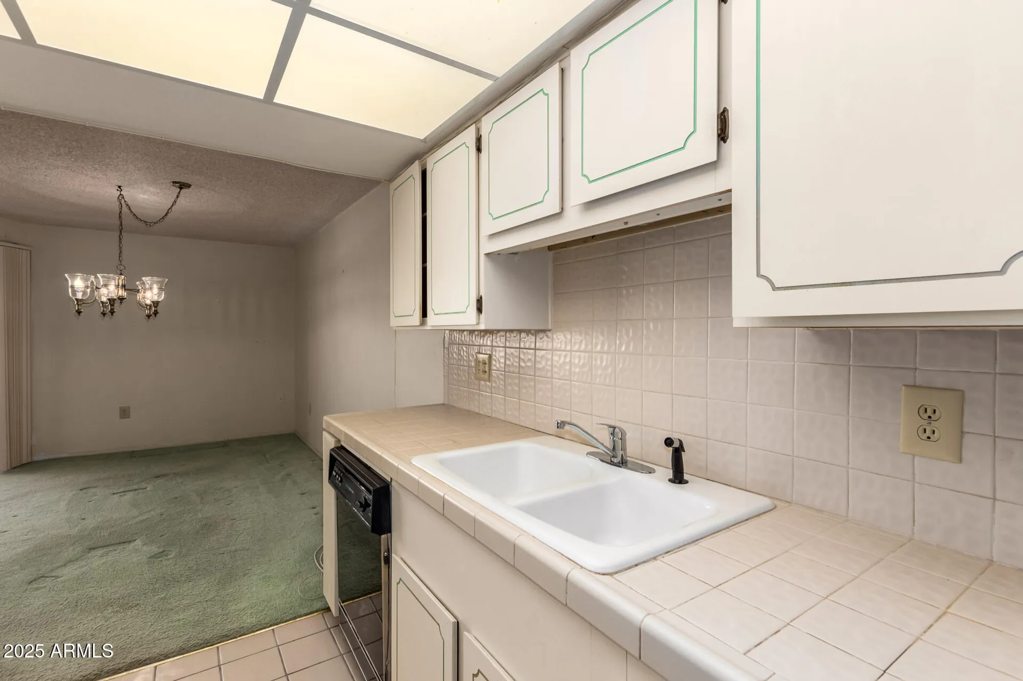 Property Slideshow image 9 of 42 | 19610 n star ridge dr, Sun City West, AZ, 85375