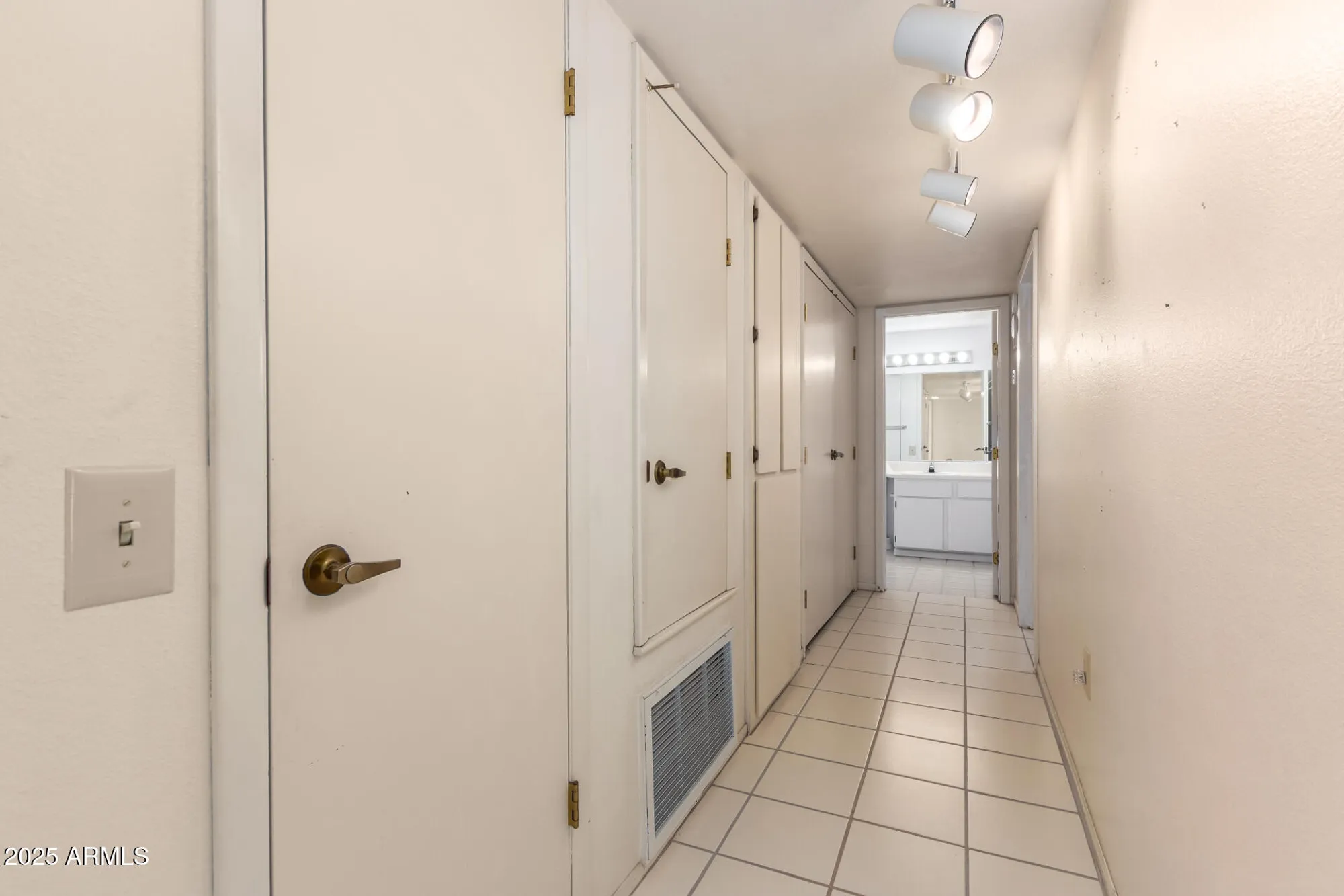 Property Slideshow image 26 of 42 | 19610 n star ridge dr, Sun City West, AZ, 85375