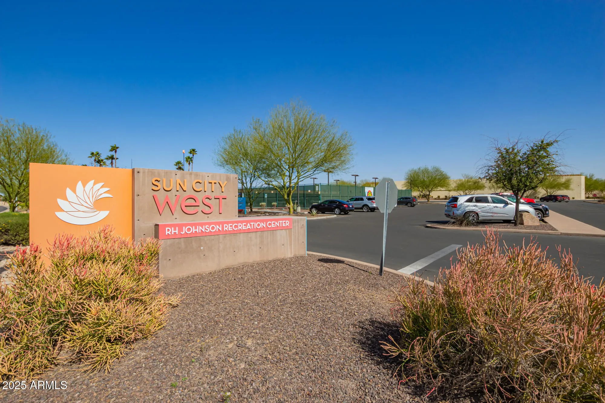 Property Slideshow image 32 of 42 | 19610 n star ridge dr, Sun City West, AZ, 85375