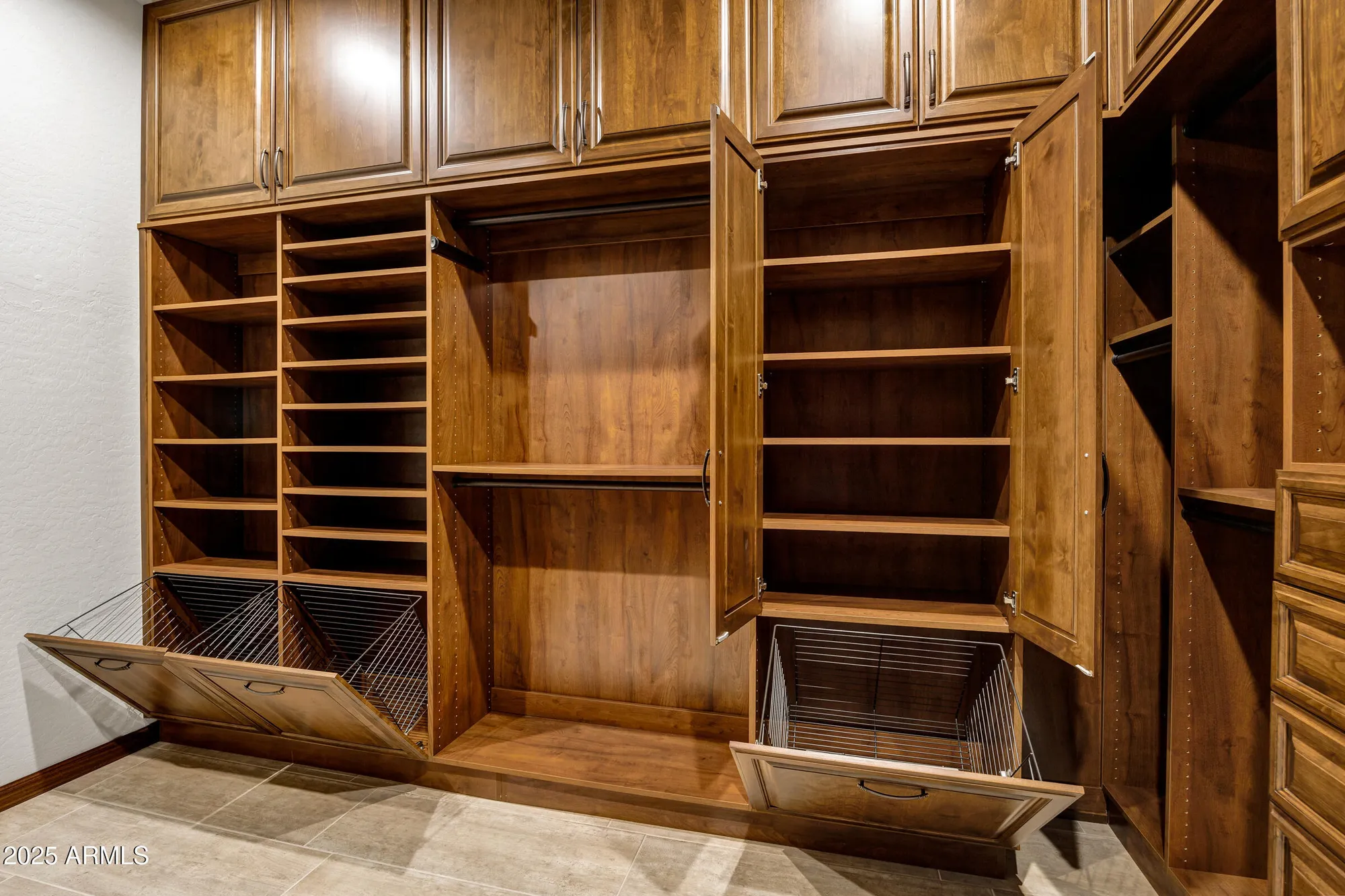 Property Slideshow image 14 of 56 | 42988 w misty morning ln, Maricopa, AZ, 85138