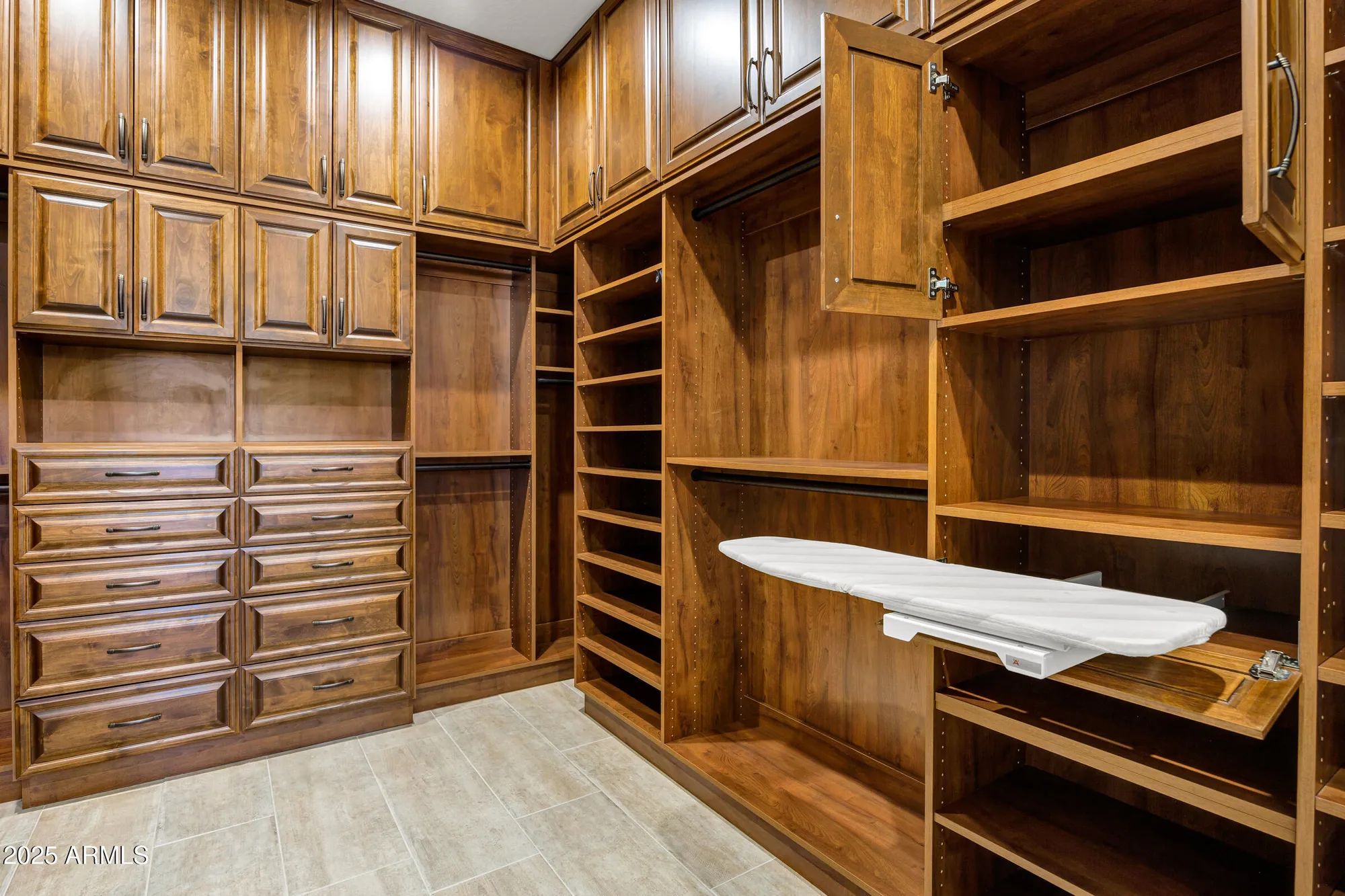 Property Slideshow image 15 of 56 | 42988 w misty morning ln, Maricopa, AZ, 85138