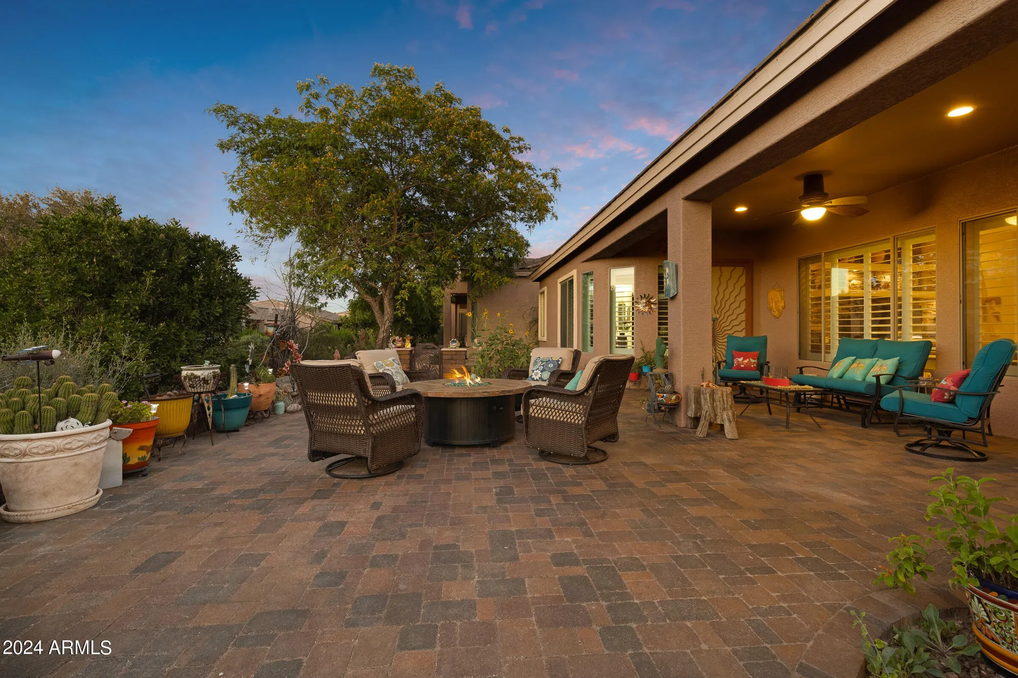 Property Slideshow image 23 of 56 | 42988 w misty morning ln, Maricopa, AZ, 85138