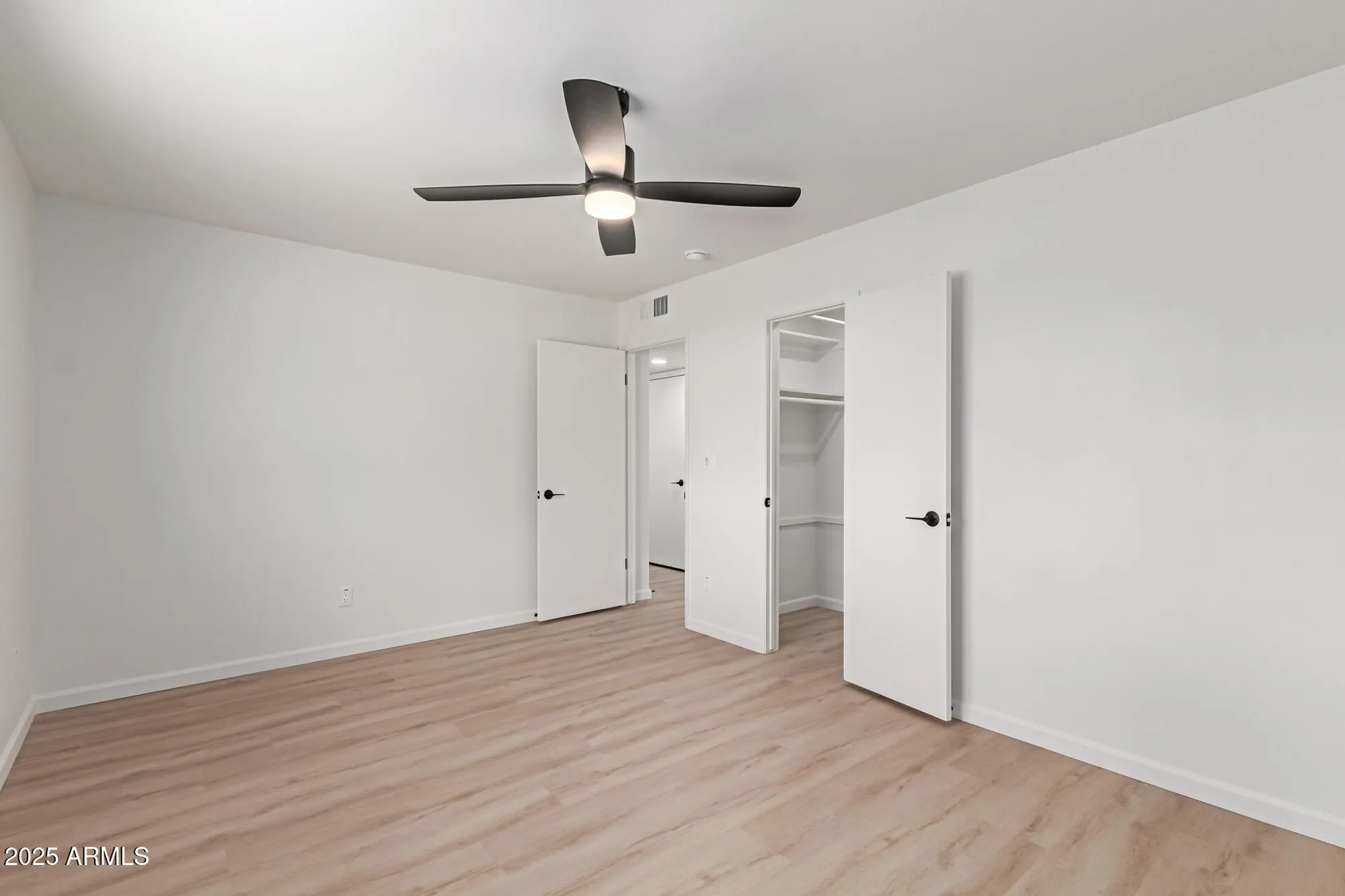 Property Slideshow image 15 of 25 | 10815 w crosby dr, Sun City, AZ, 85351