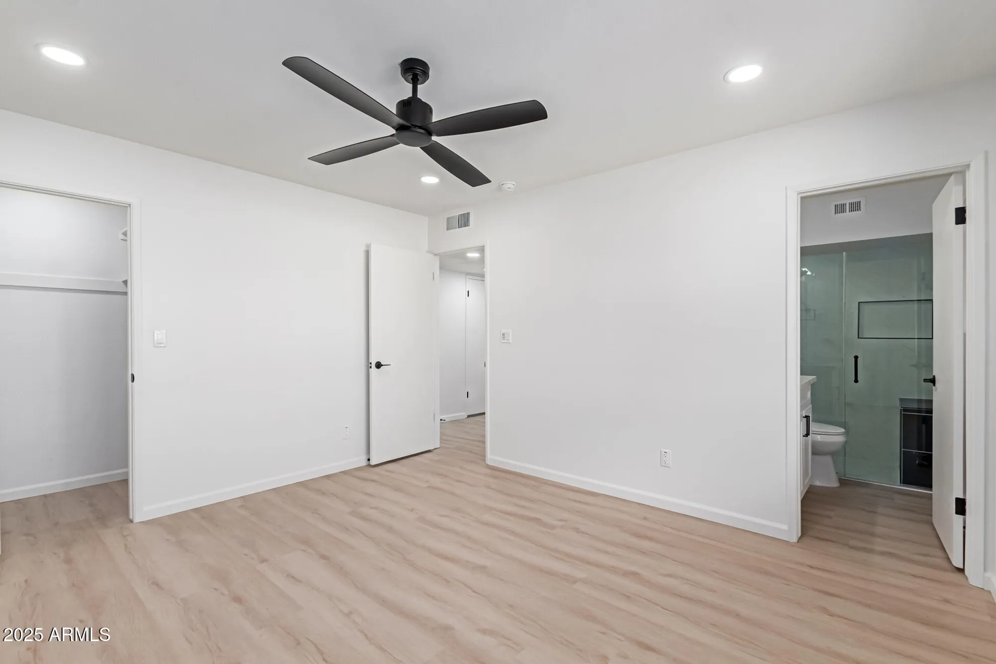 Property Slideshow image 11 of 25 | 10815 w crosby dr, Sun City, AZ, 85351