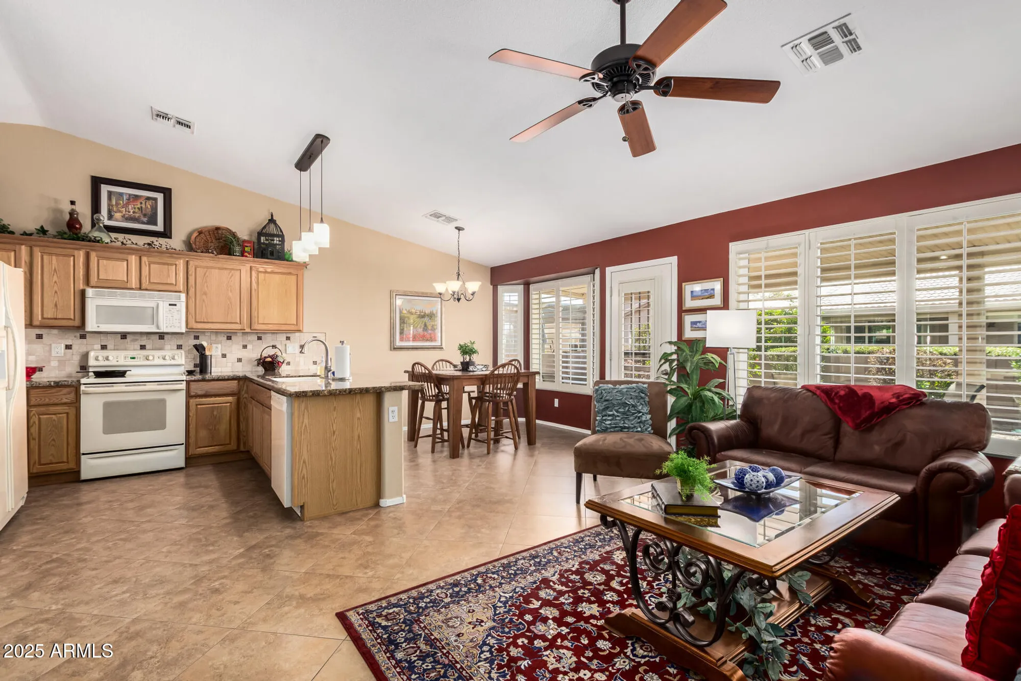 Property Slideshow image 7 of 50 | 1403 e las colinas dr, Chandler, AZ, 85249