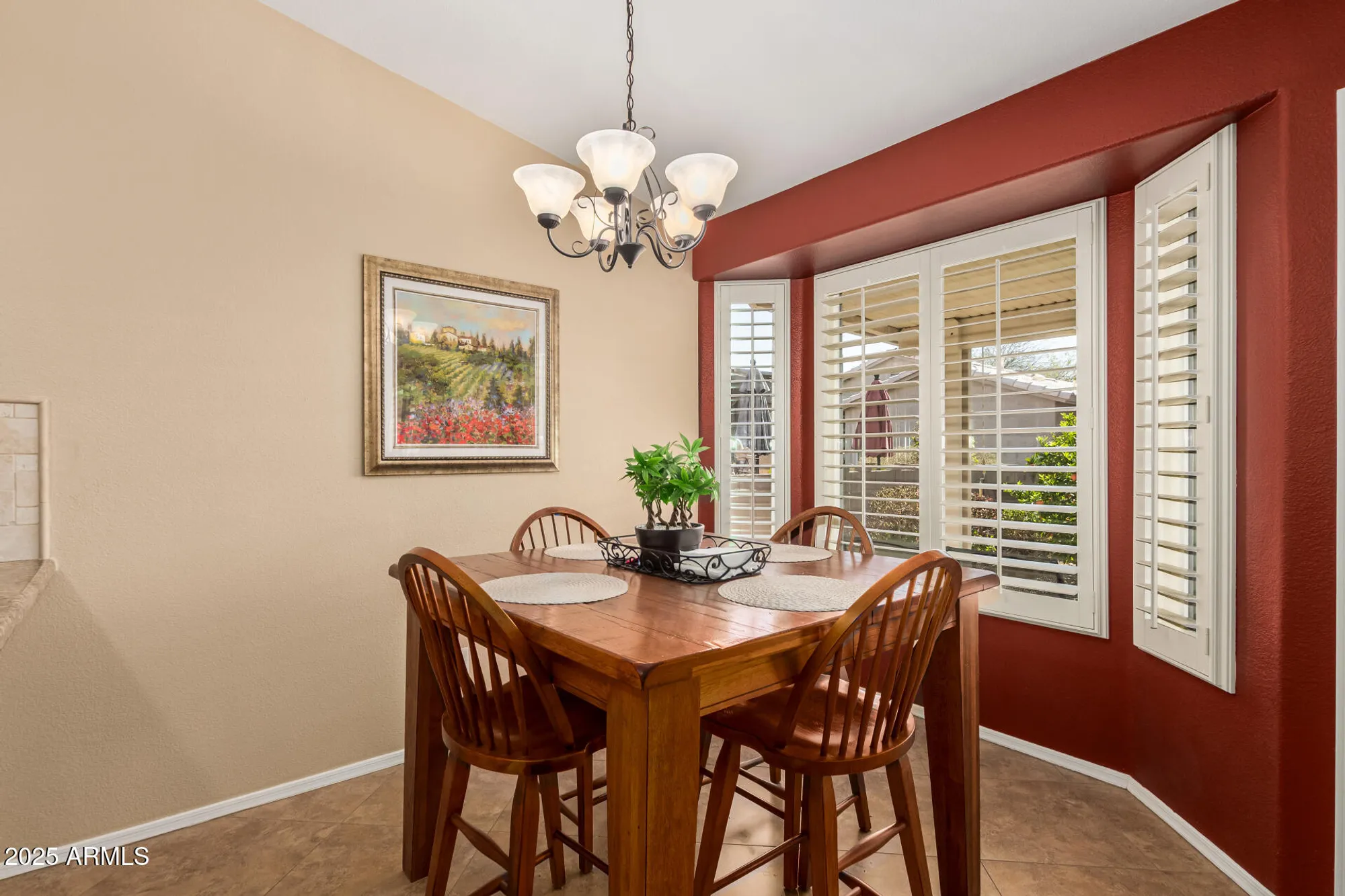 Property Slideshow image 8 of 50 | 1403 e las colinas dr, Chandler, AZ, 85249