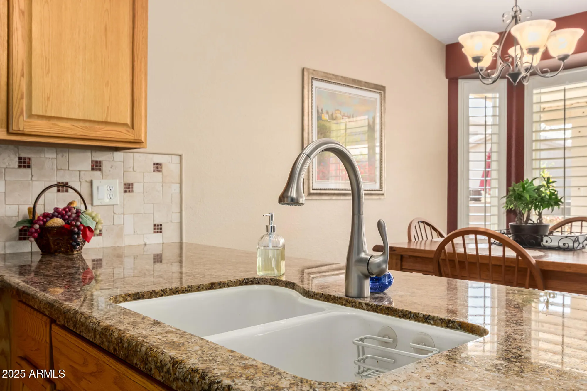 Property Slideshow image 12 of 50 | 1403 e las colinas dr, Chandler, AZ, 85249