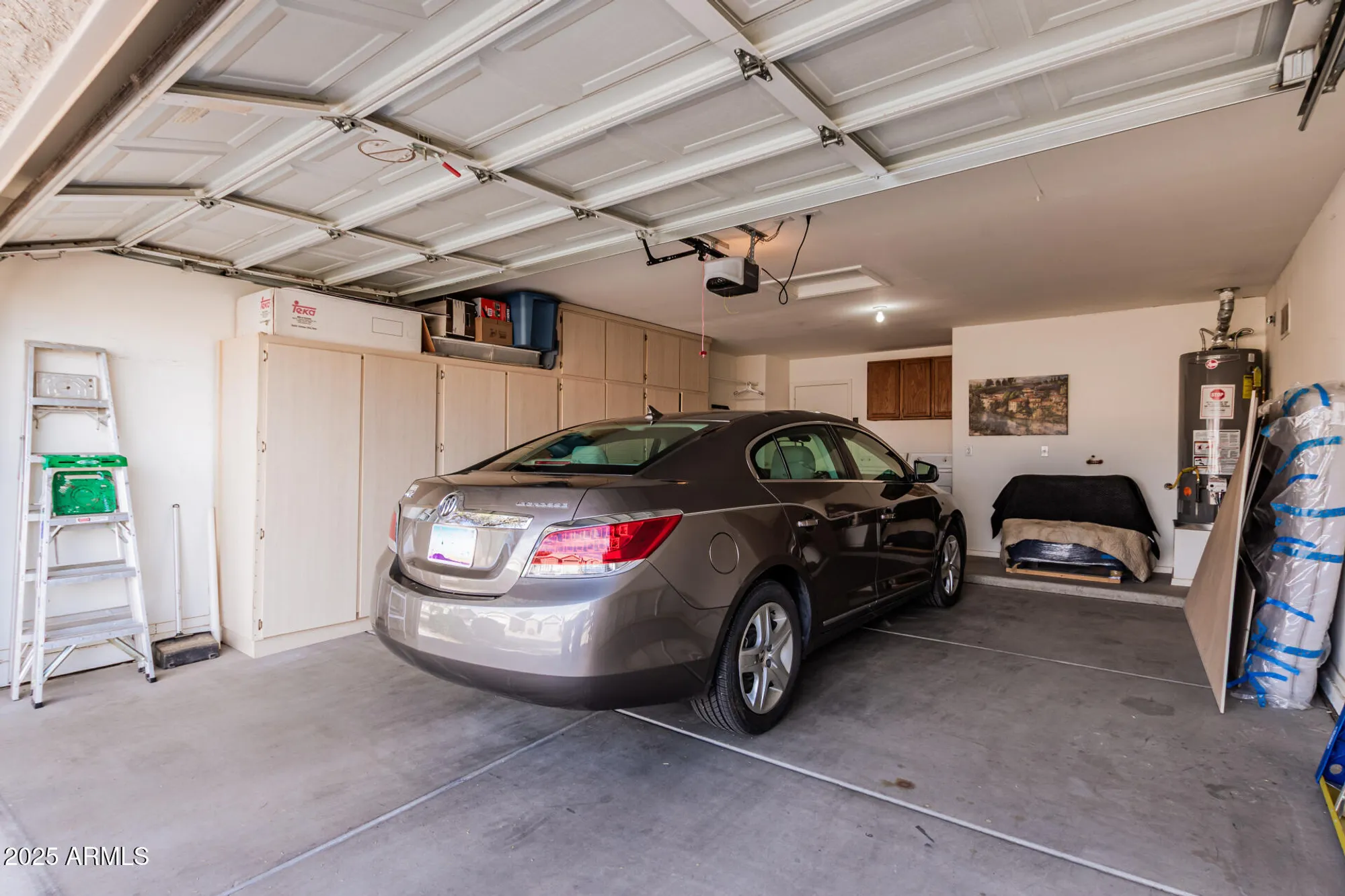 Property Slideshow image 23 of 50 | 1403 e las colinas dr, Chandler, AZ, 85249