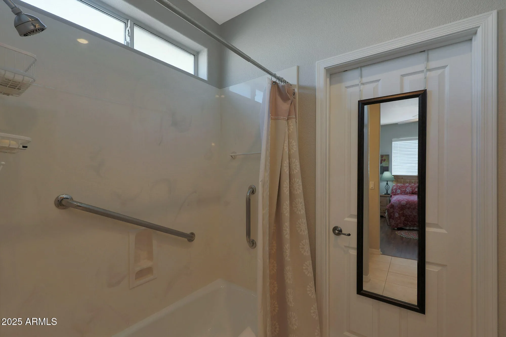 Property Slideshow image 22 of 53 | 2416 n snead dr, Mesa, AZ, 85215