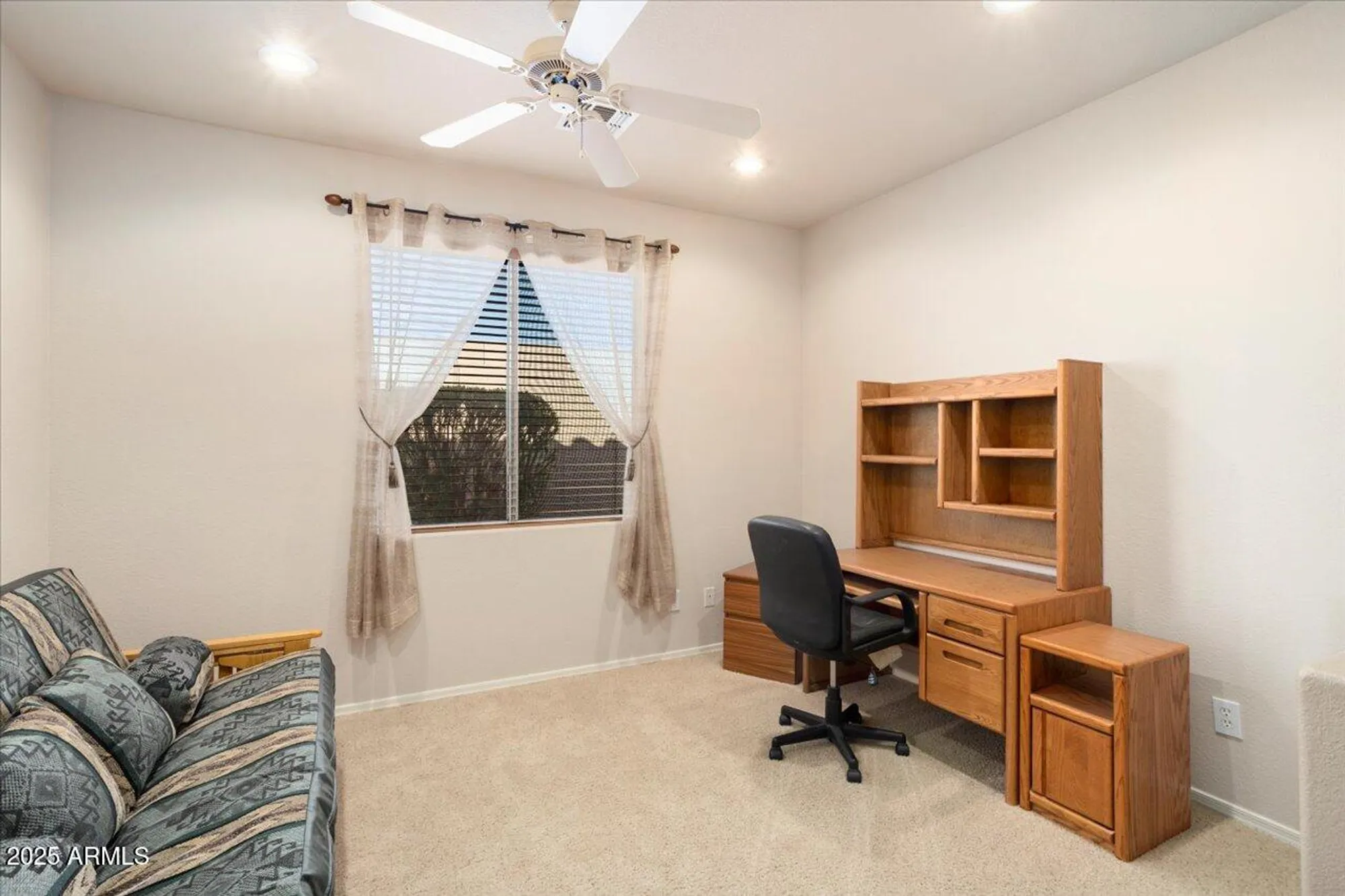 Property Slideshow image 25 of 33 | 18123 w hayden dr, Surprise, AZ, 85374